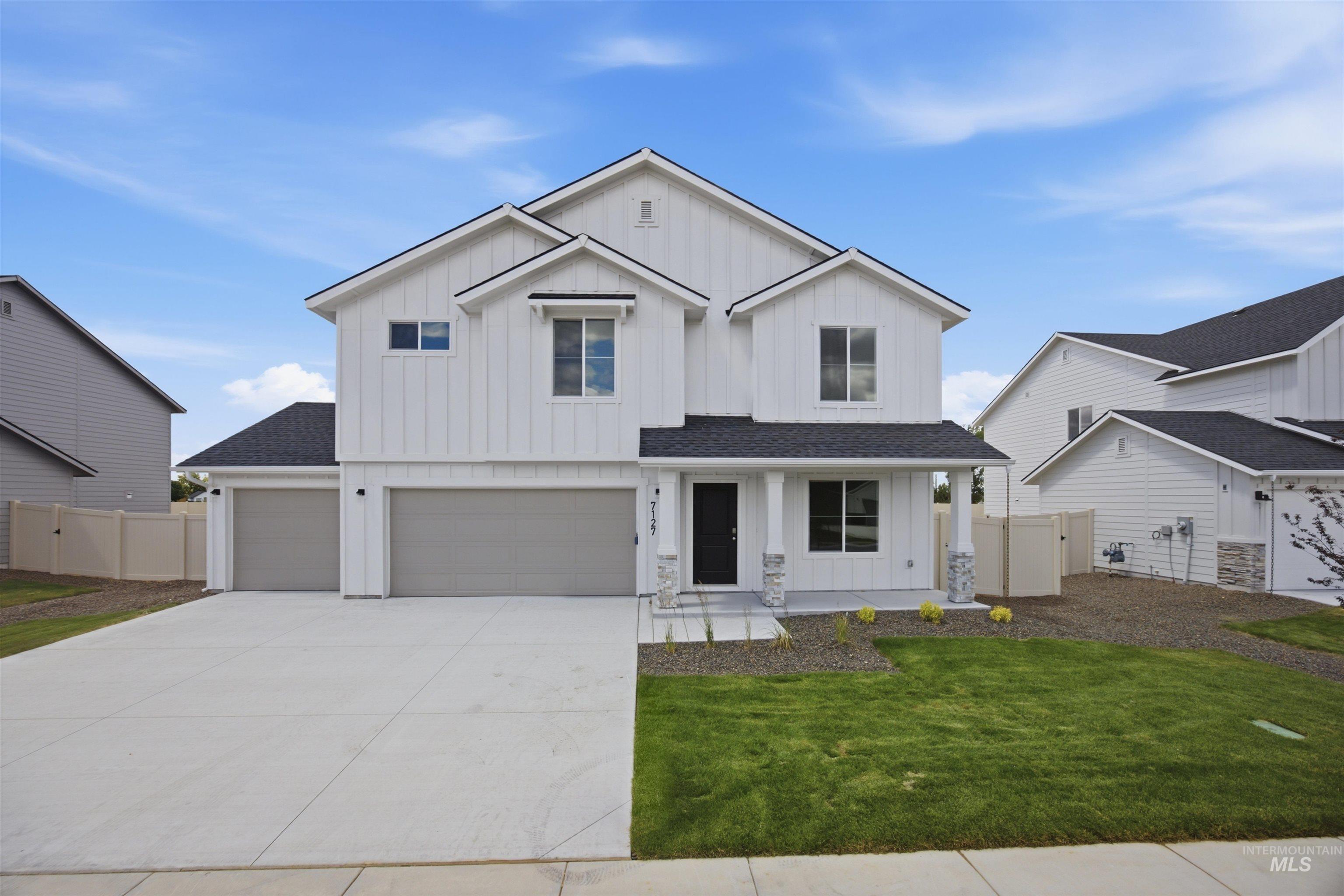 7127 E Marble Springs Dr, Nampa ID 83687