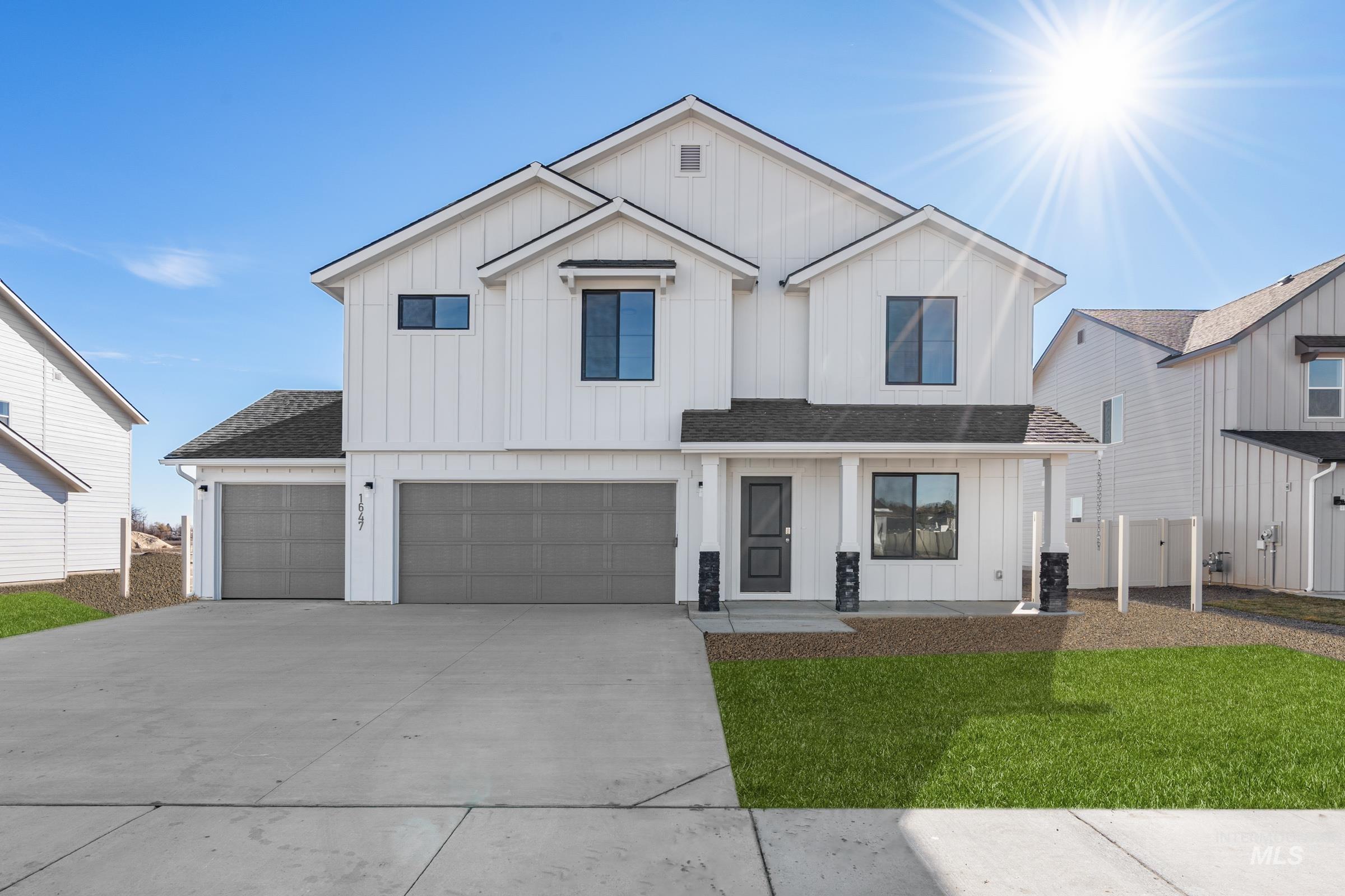 1647 Dyer St, Middleton ID 83644