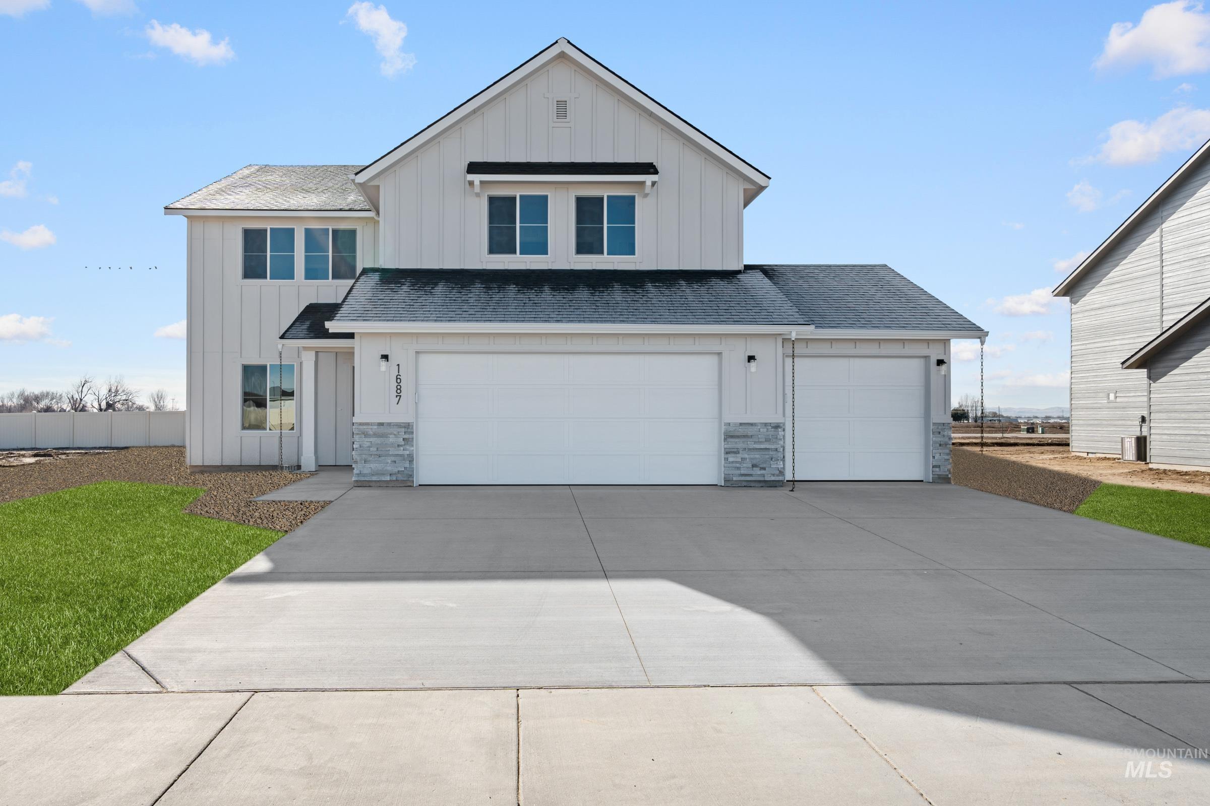 1687 Dyer St, Middleton ID 83644