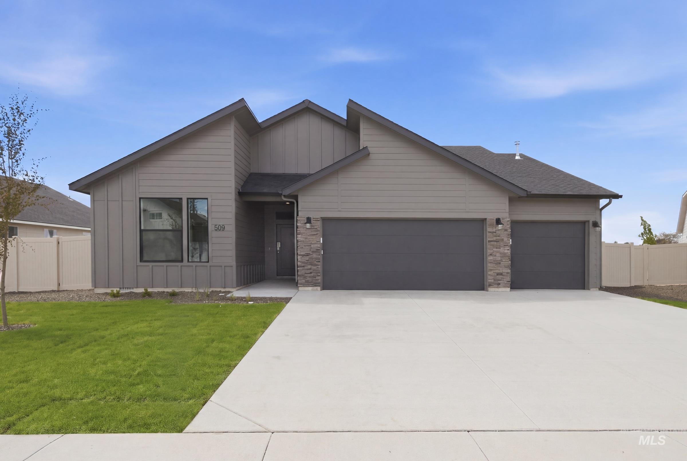 509 Waverly Ave, Middleton ID 83644