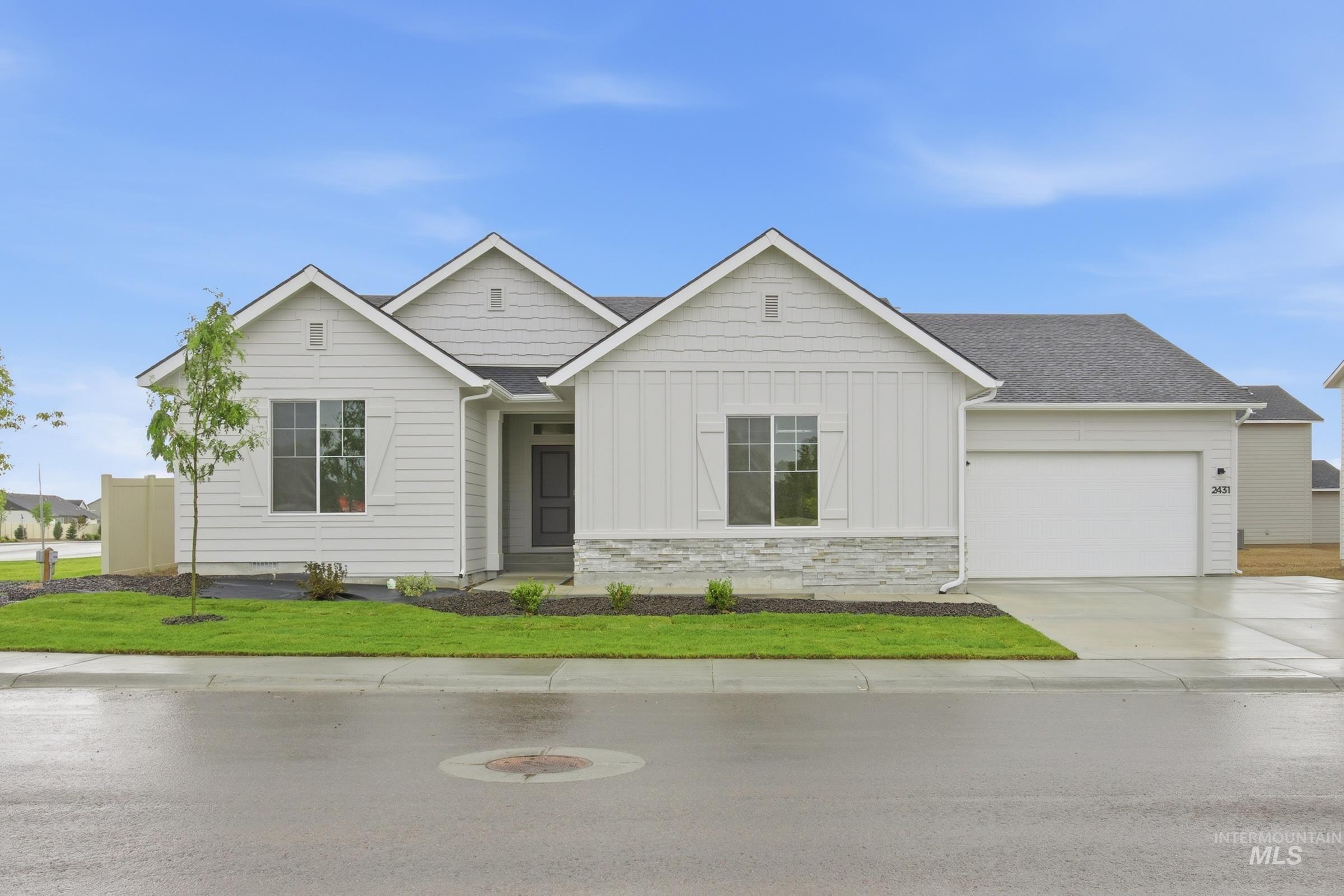 866 SW Jayhawk St, Mountain Home ID 83647