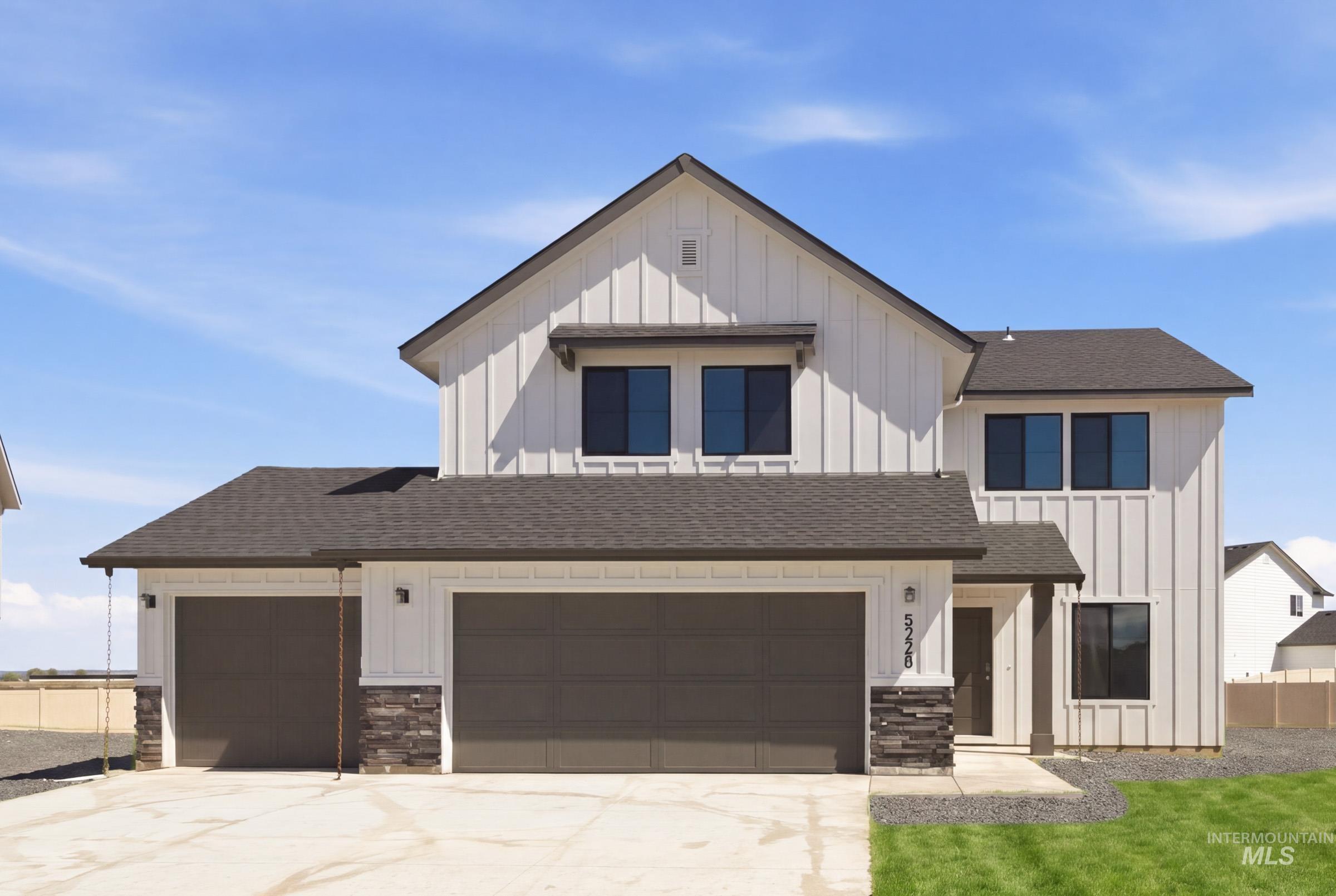5228 E Phelps Lake Dr, Nampa ID 83687