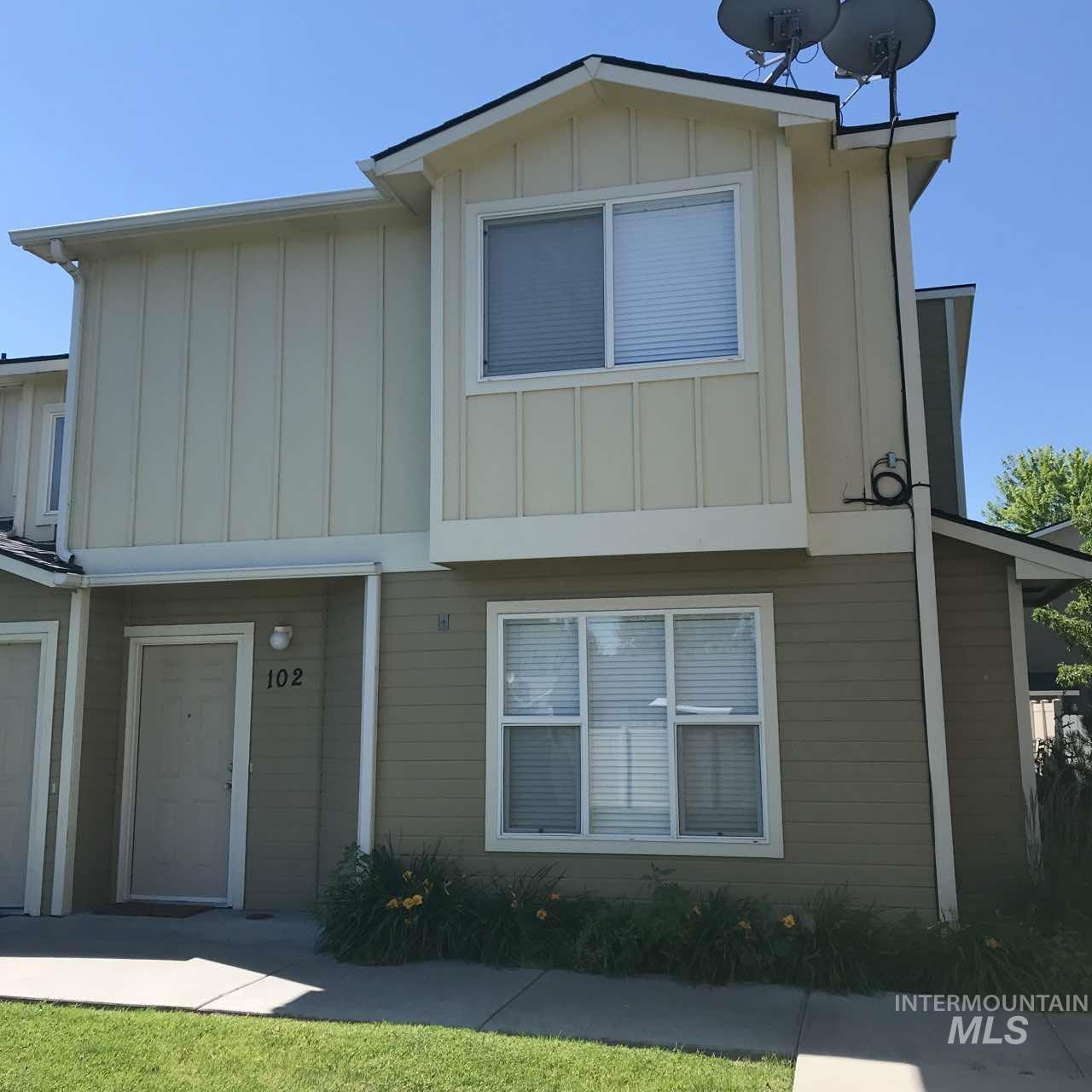 10970 W Garverdale # 102, Boise ID 83713