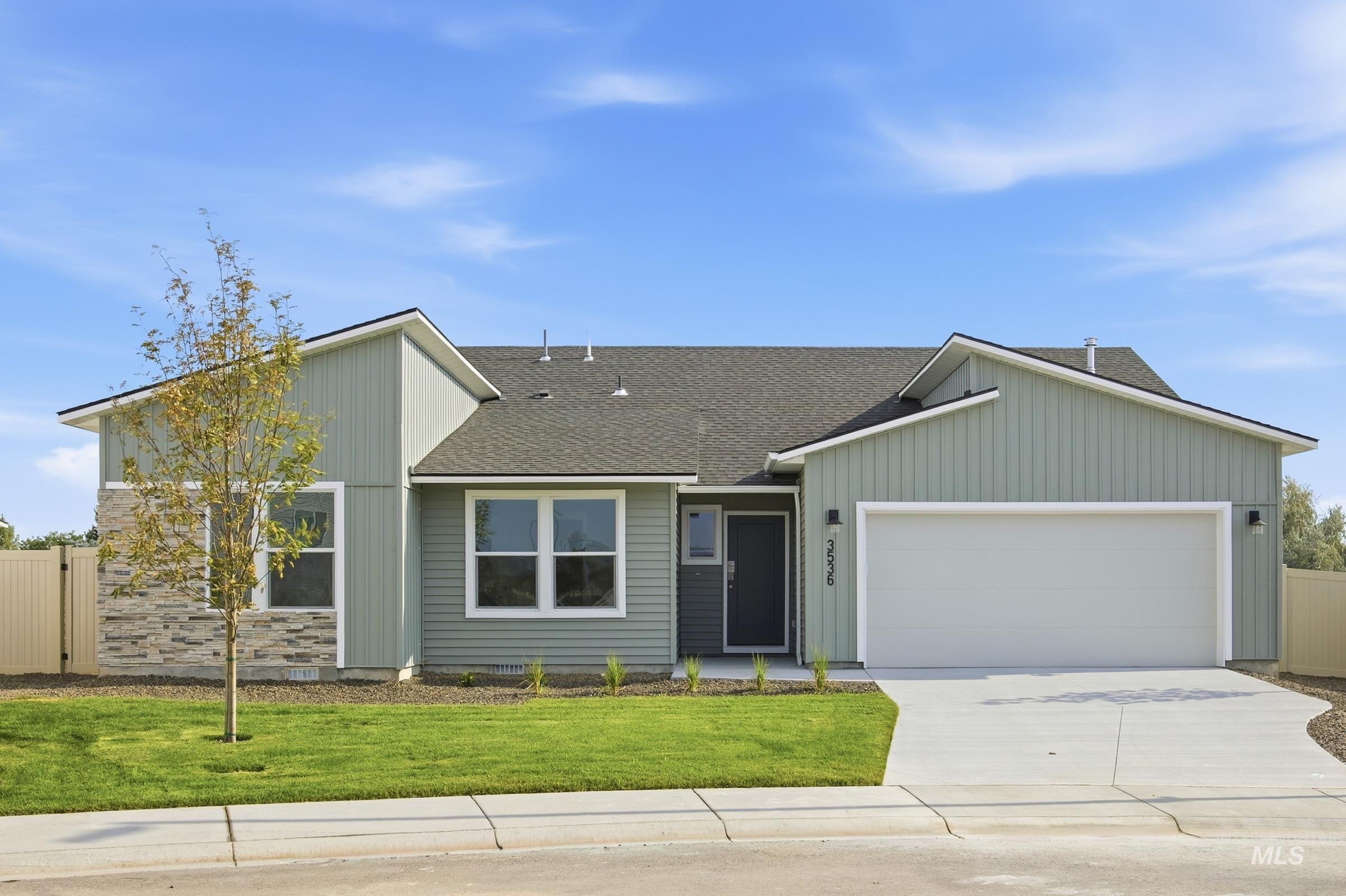 3536 E Boxelder Dr, Nampa ID 83686