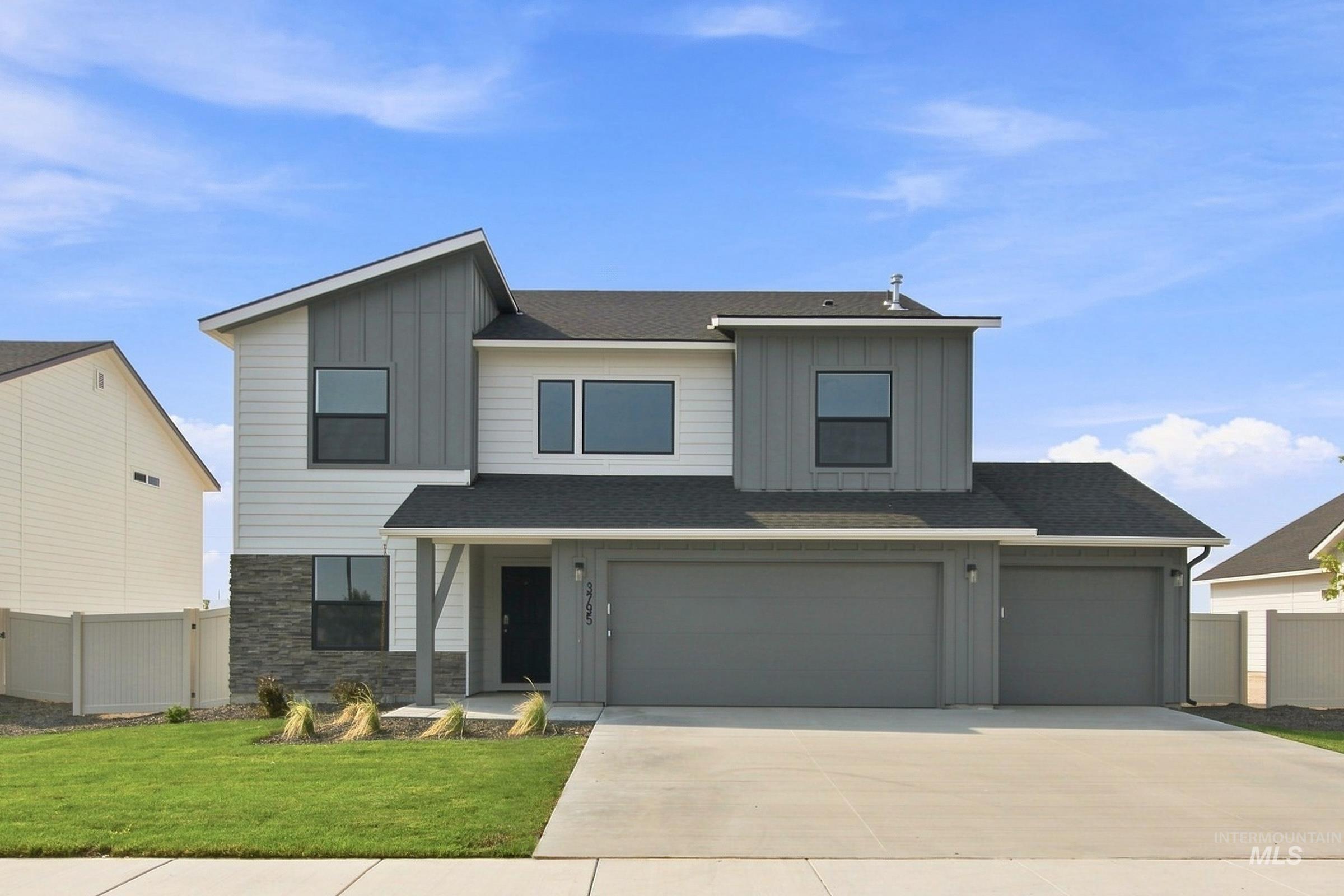 3795 E White Plains St, Nampa ID 83686
