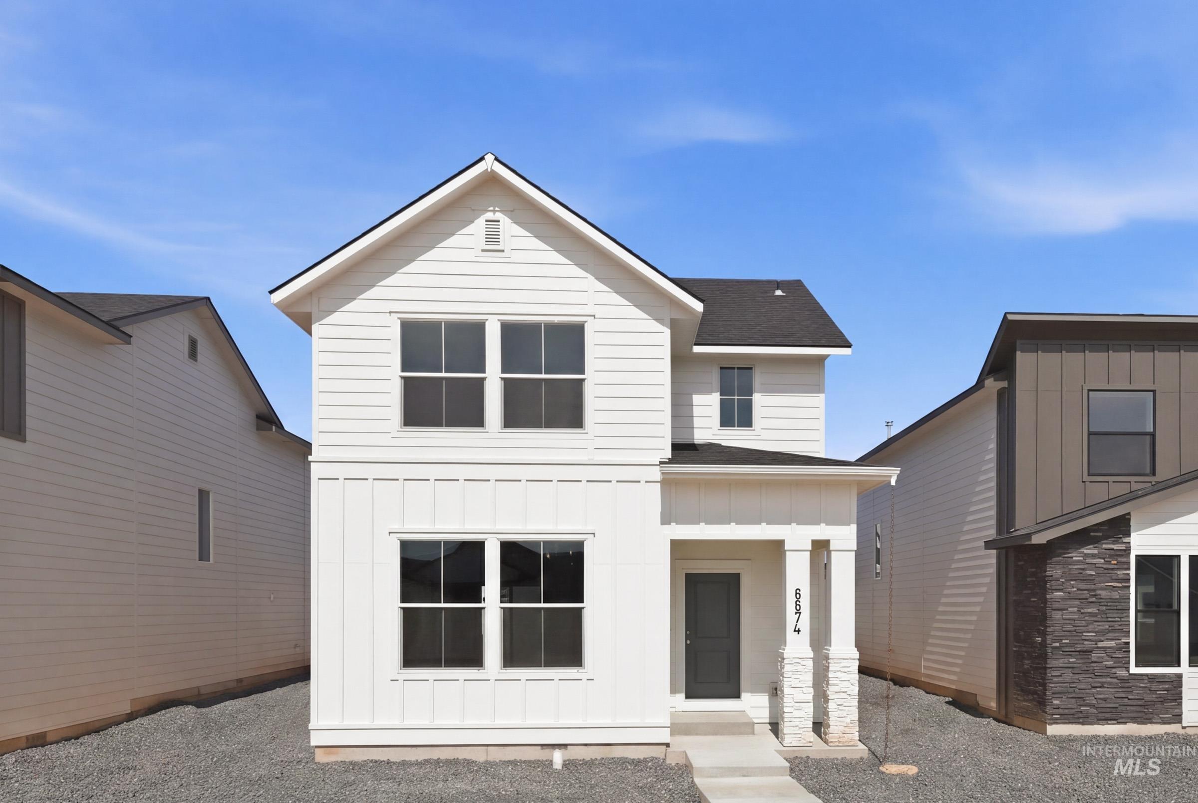 6674 W Redwood Creek Dr, Meridian ID 83646