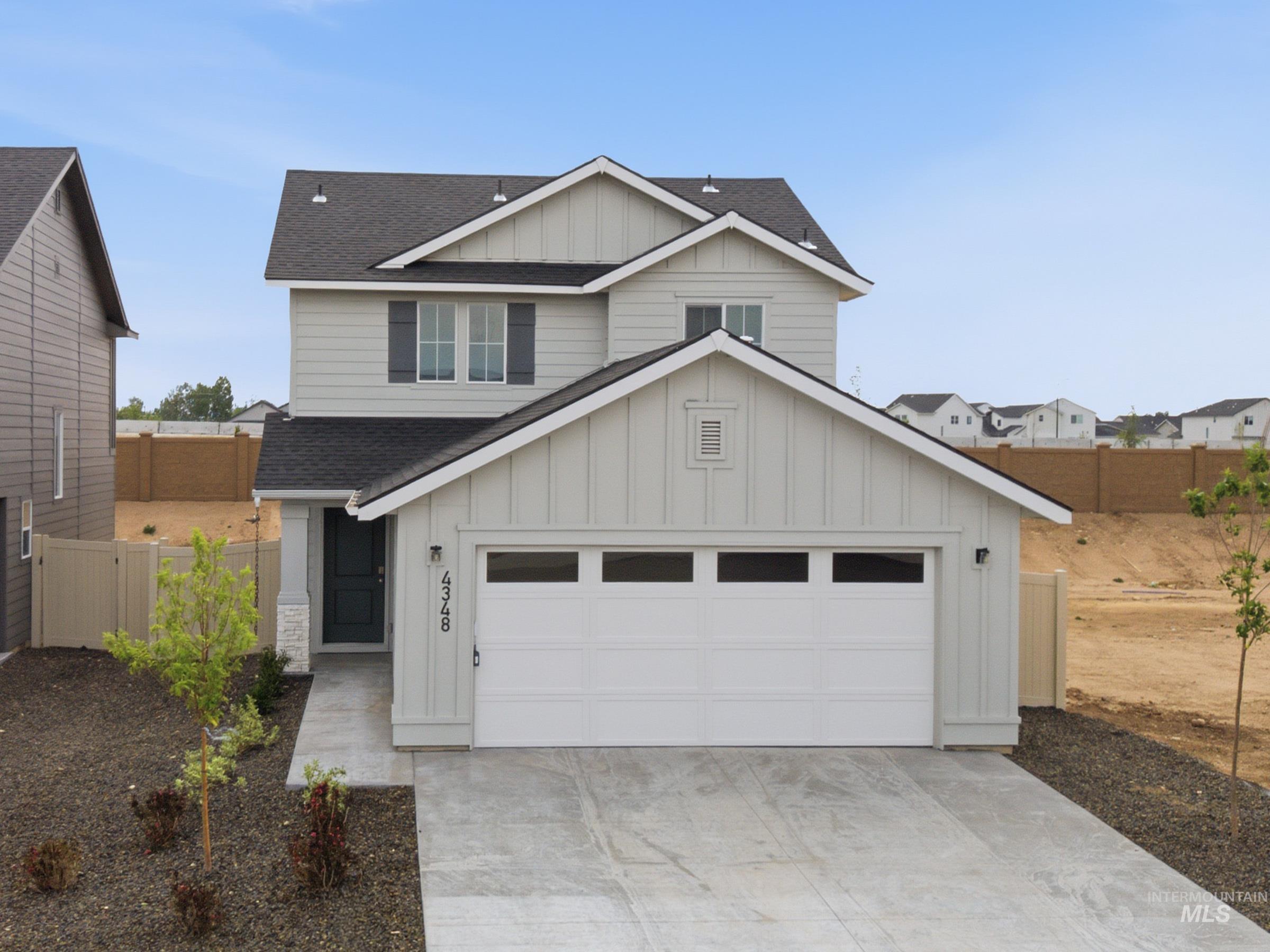 4348 N Alameda Creek Ave, Meridian ID 83646