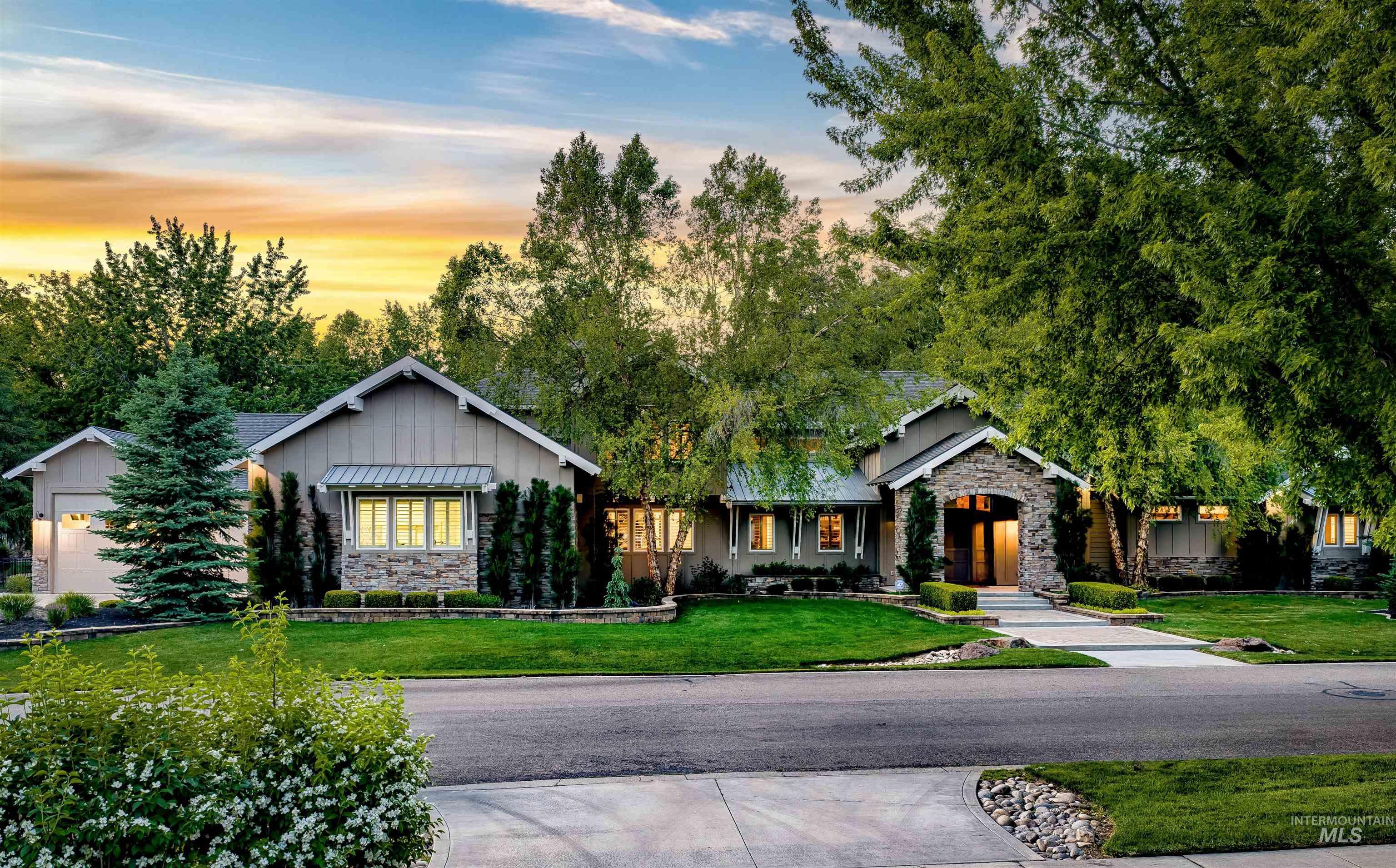 2164 W Holly Mountain Drive, Eagle ID 83616