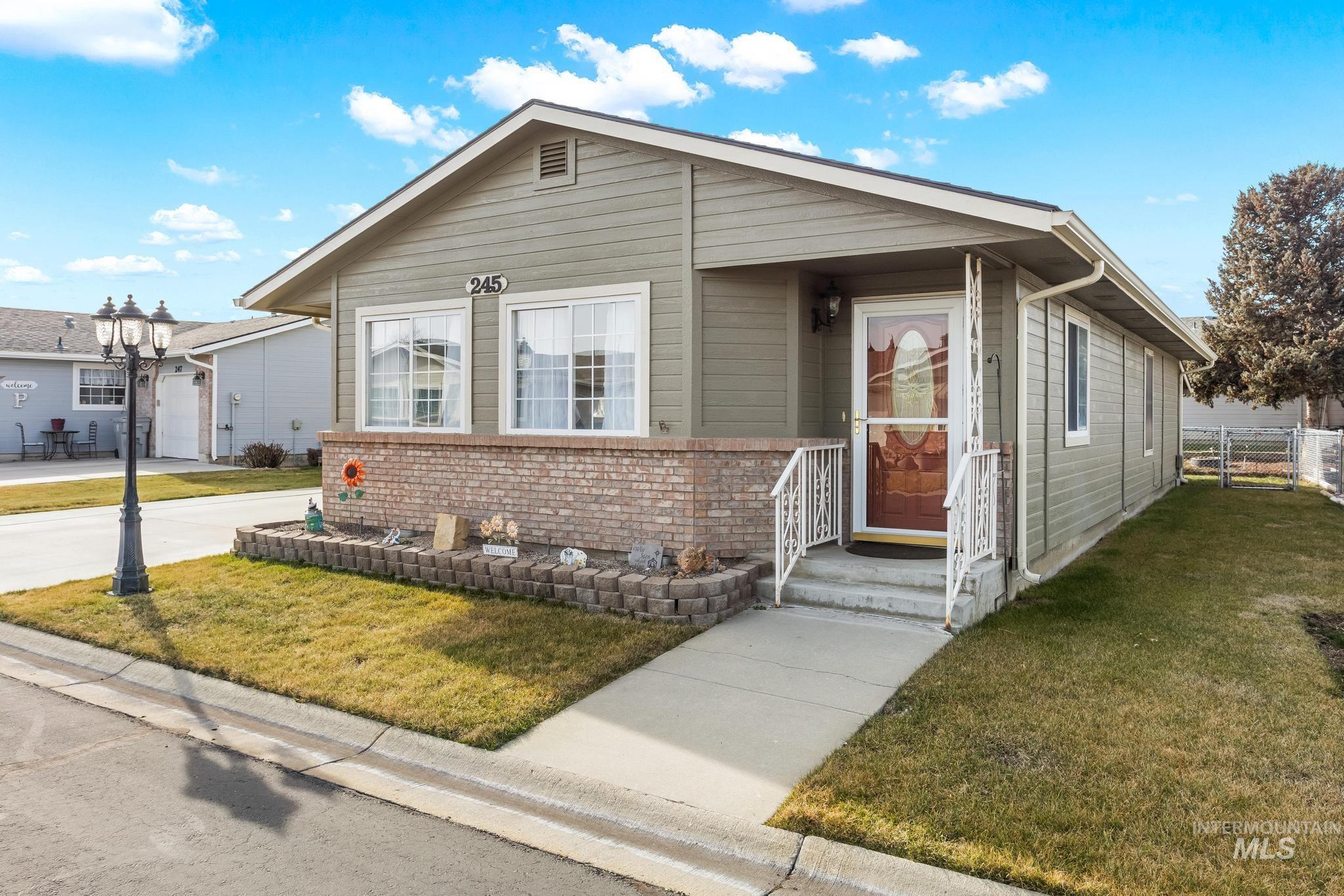 1100 Burnett Dr 245 A, Nampa ID 83651