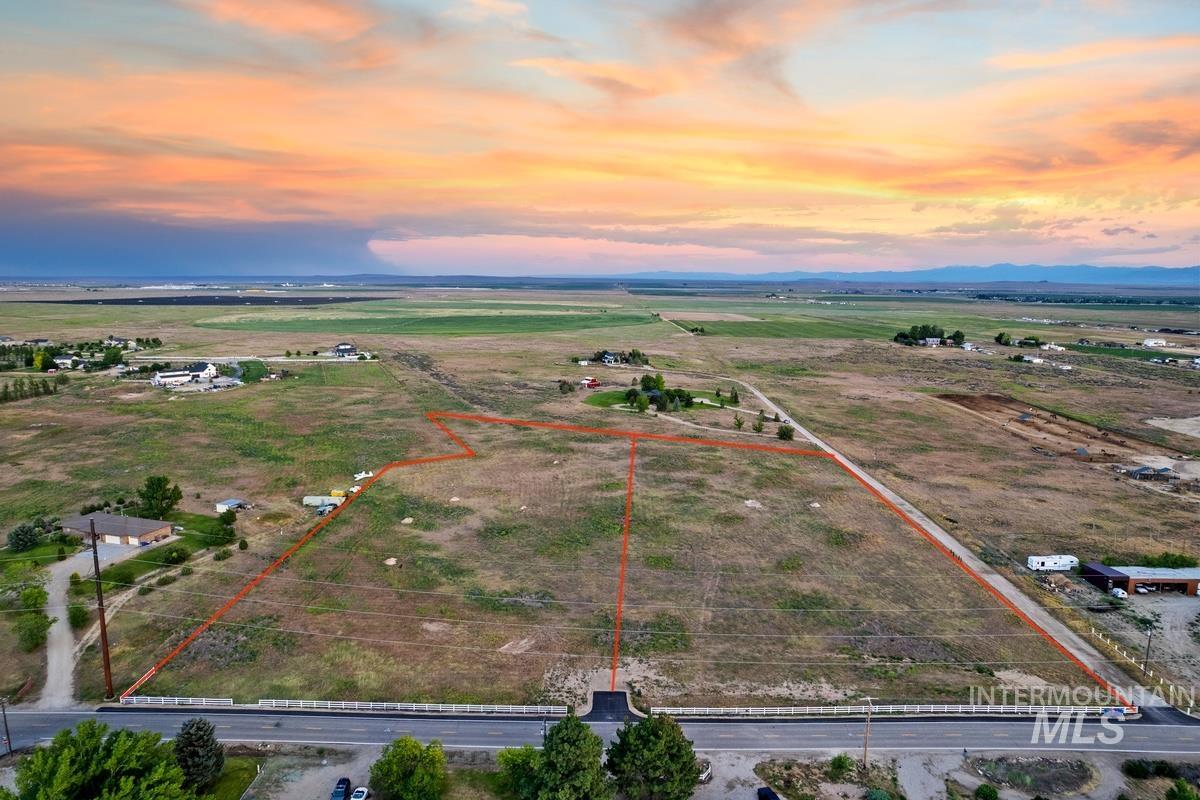 9661 W Kuna Rd., Kuna ID 83634