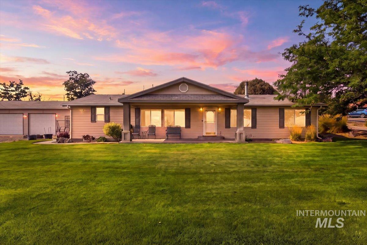 310 Frontage Rd, Grand View ID 83624