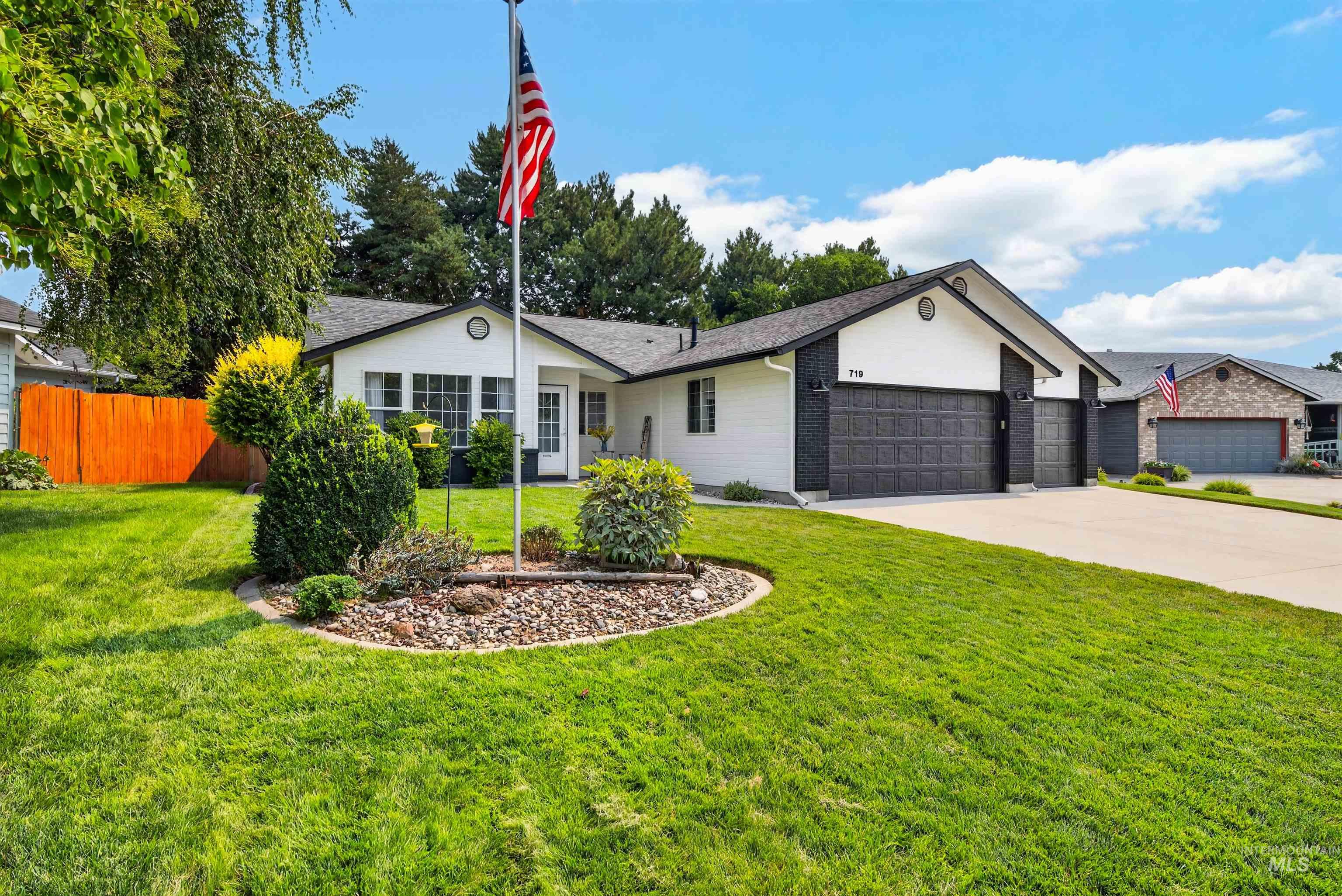 719 W Roberts Avenue, Nampa ID 83651