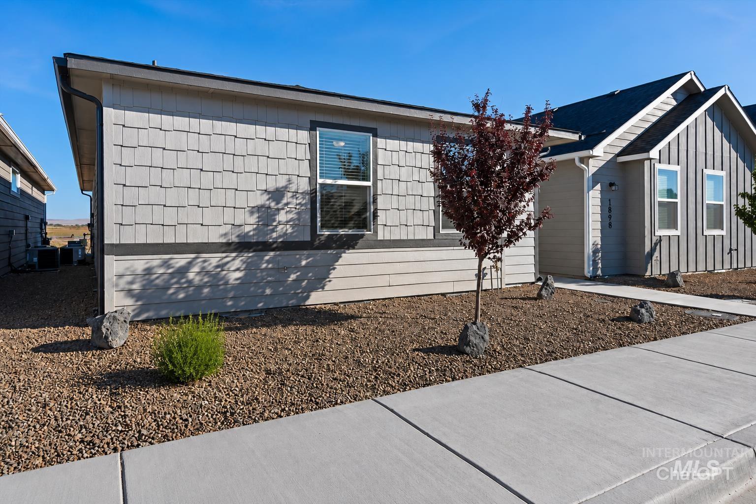 1918 NW Enterprise Street, Mountain Home ID 83647