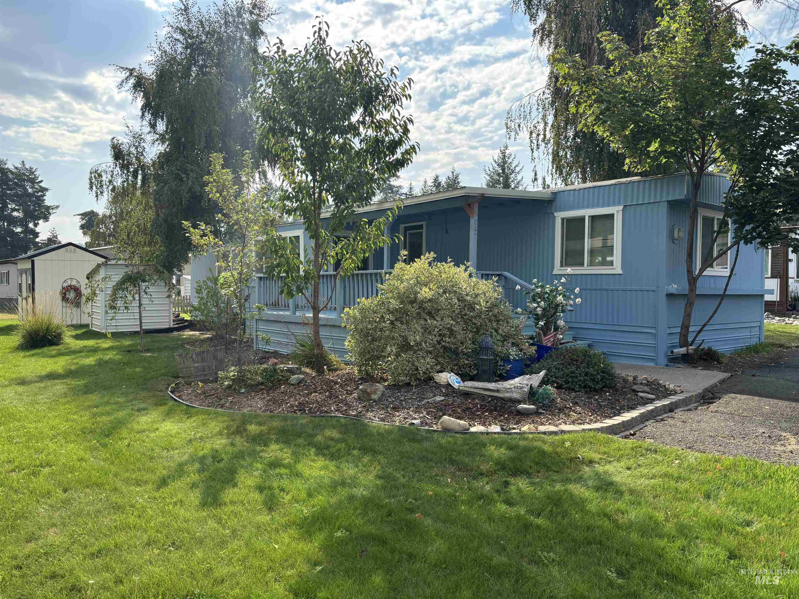411 N Almon # 205, Moscow ID 83843