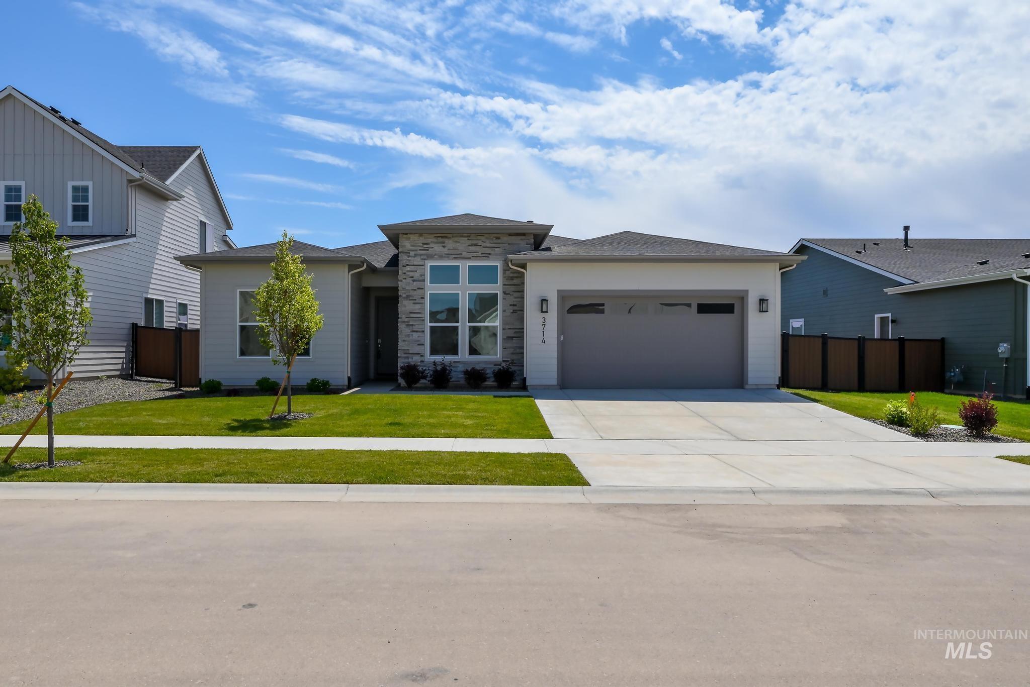 2640 N Silverbell Way, Eagle ID 83616