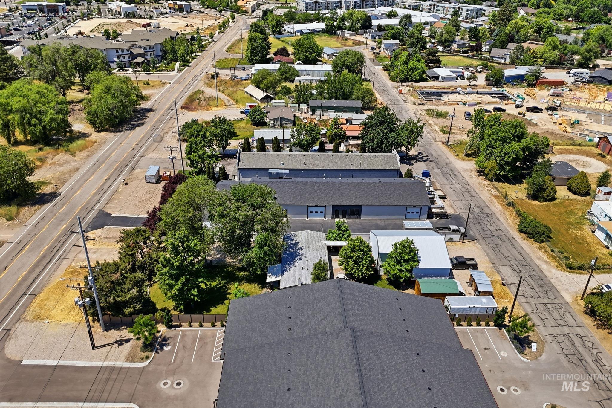 2152 E State Street, Eagle ID 83616