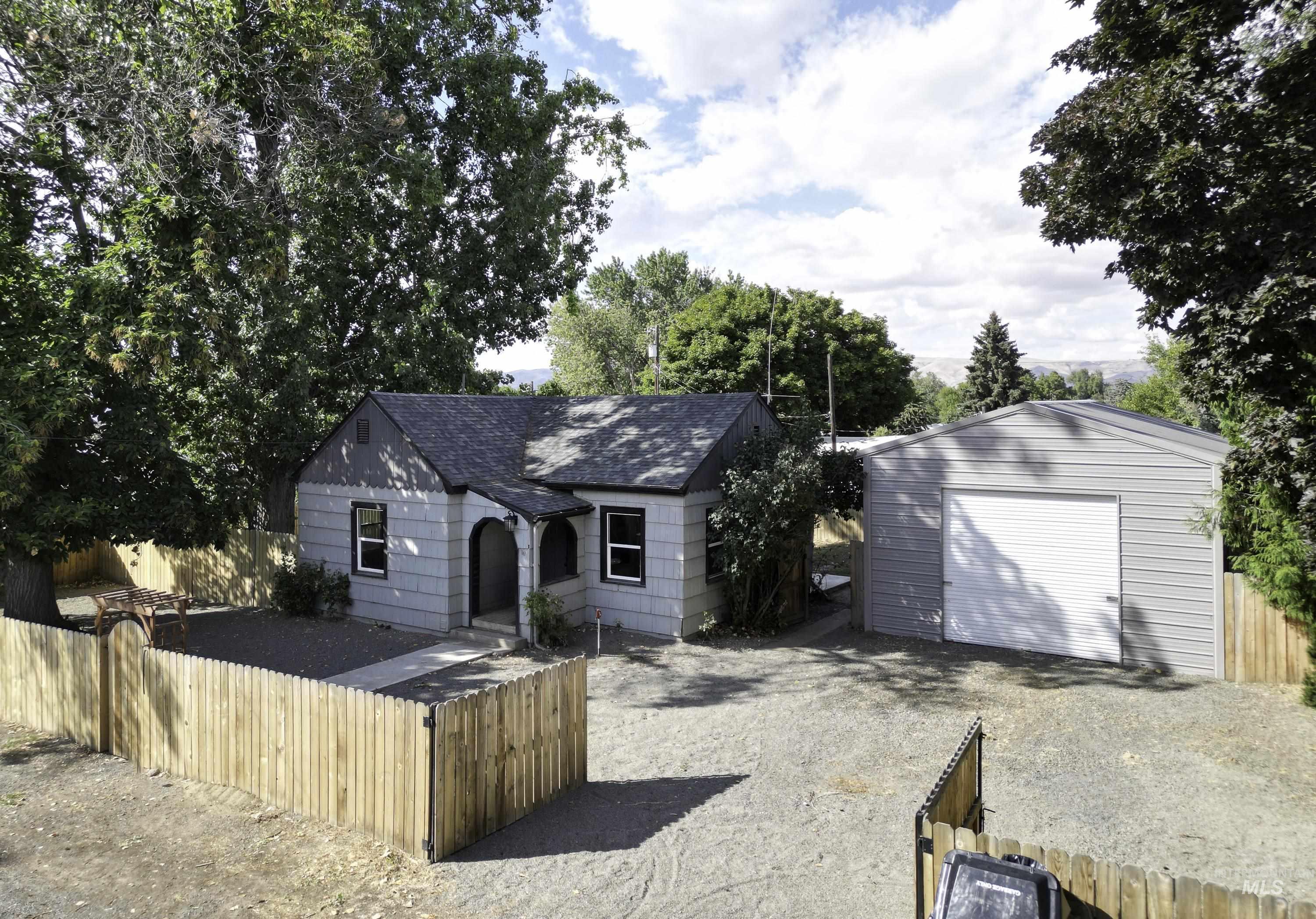 429 Burrell Ave., Lewiston ID 83501