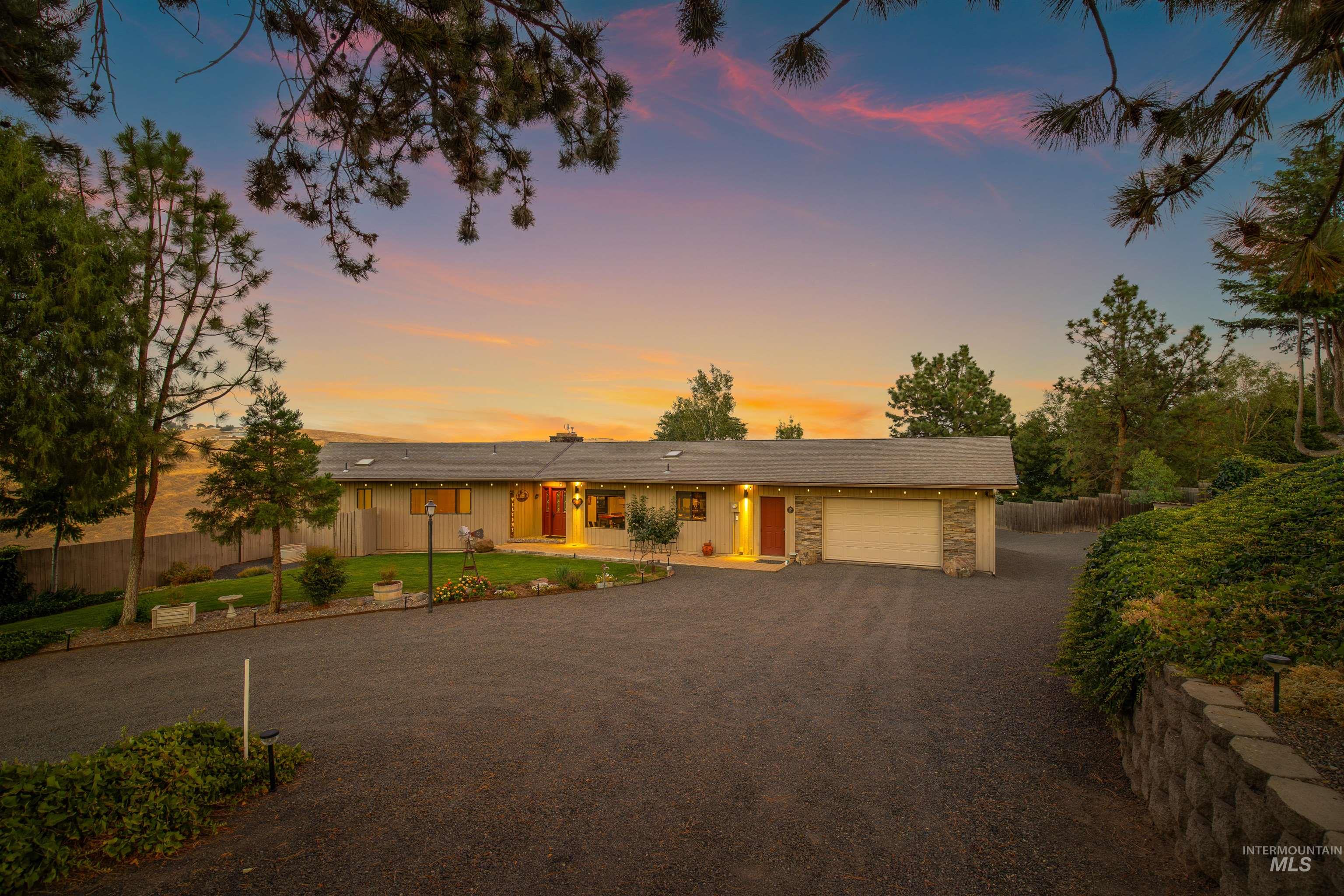 2036 Chukar Ln, Clarkston WA 99403
