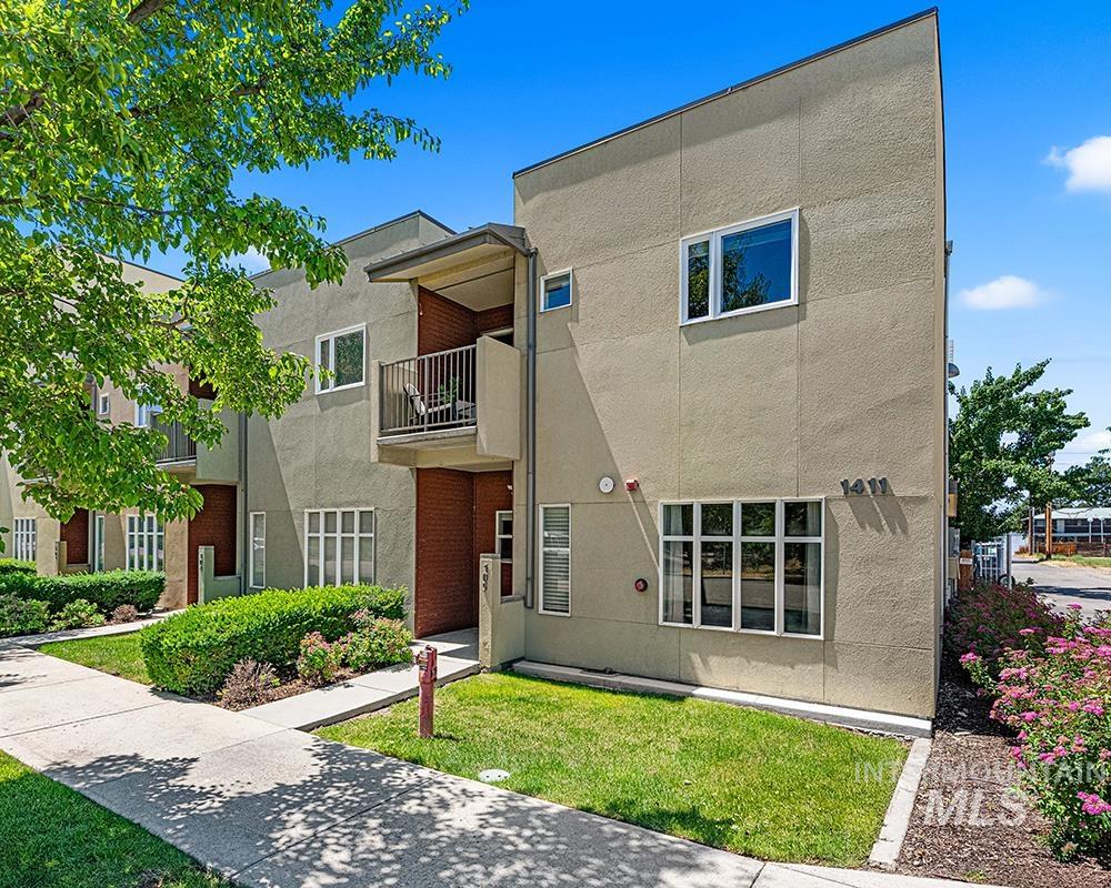 1411 W Grand Ave Apt 105, Boise ID 83702