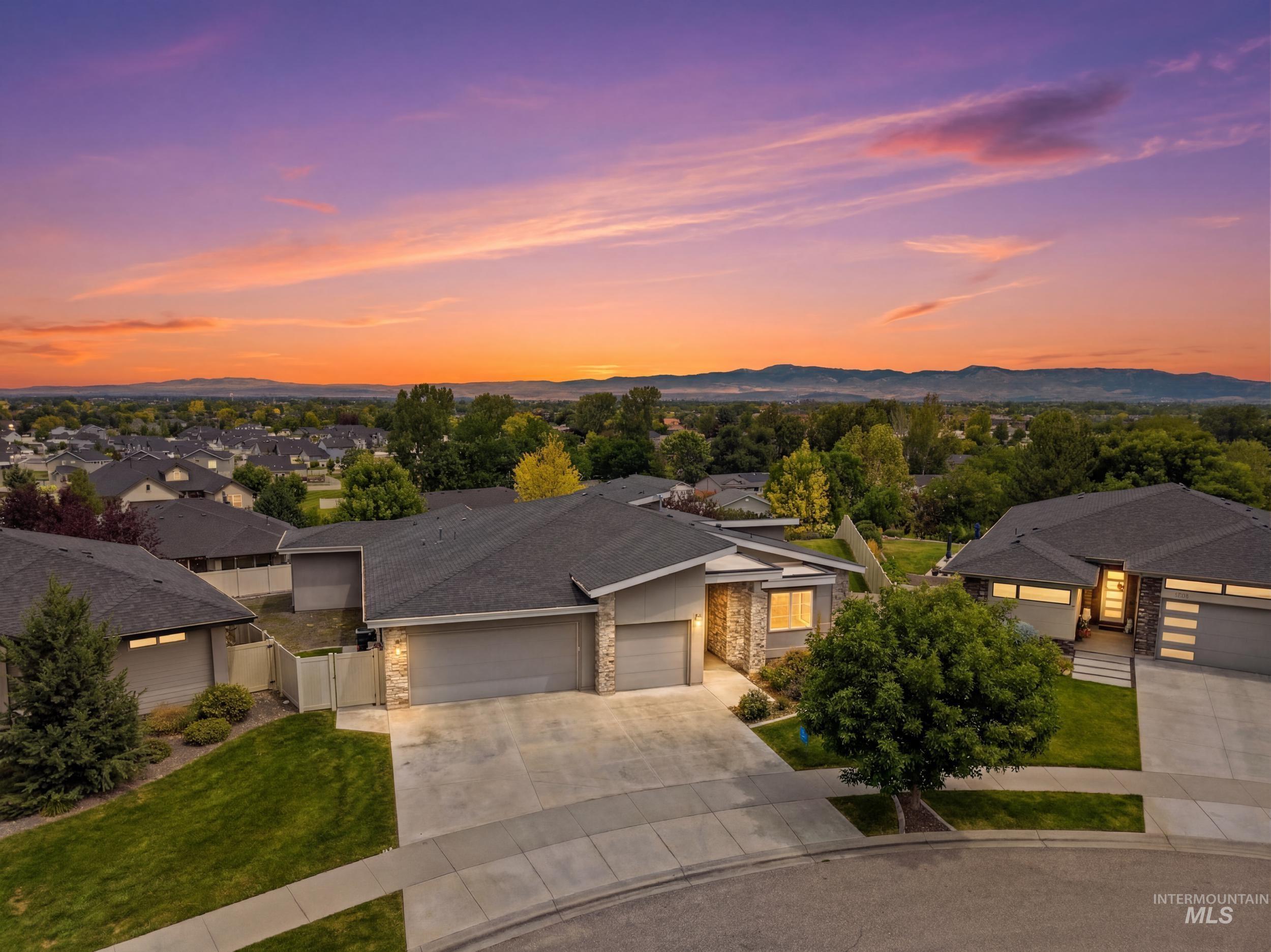 454 W Buroak Drive, Meridian ID 83642