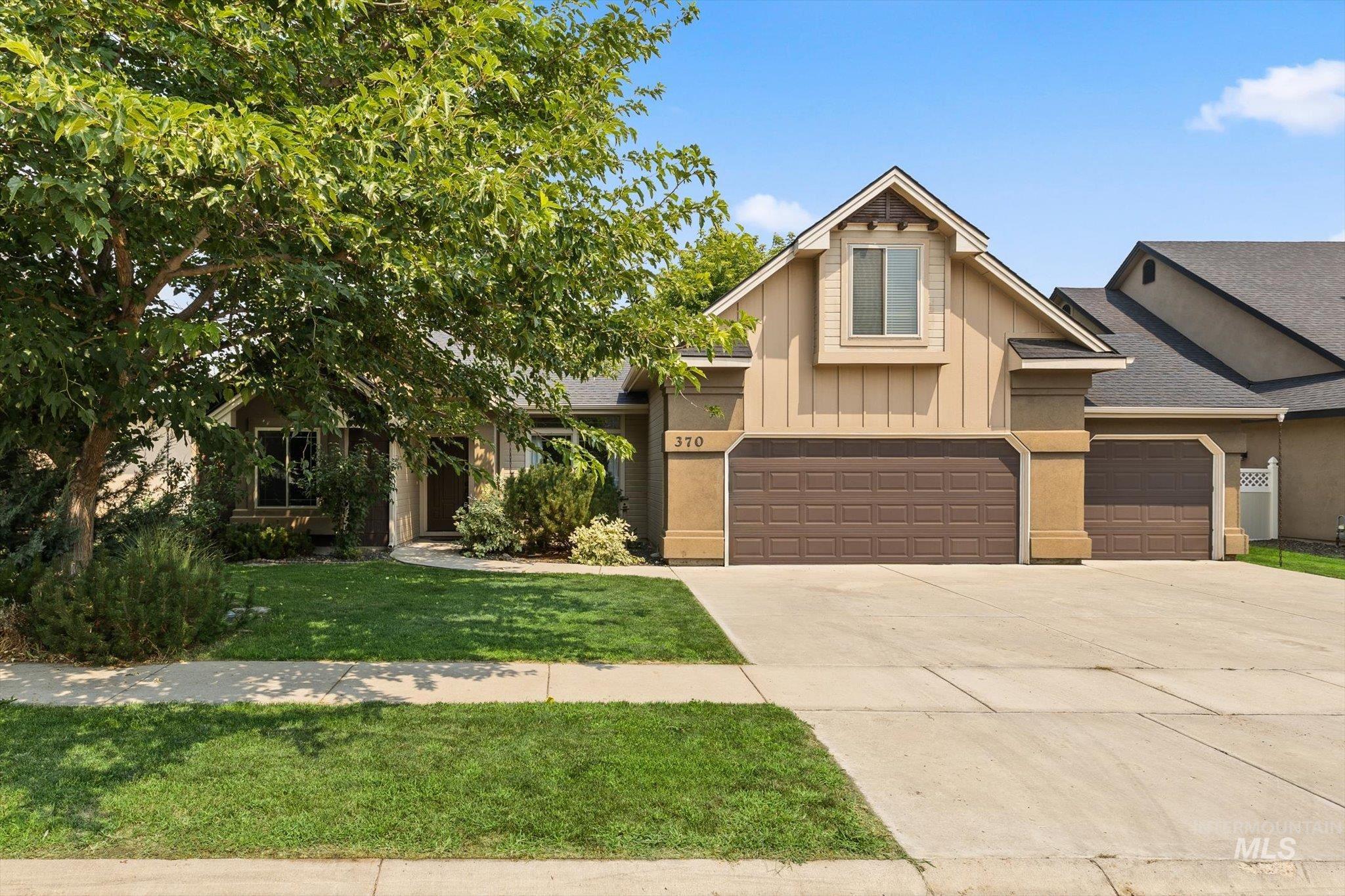370 S Schober Loop, Nampa ID 83686