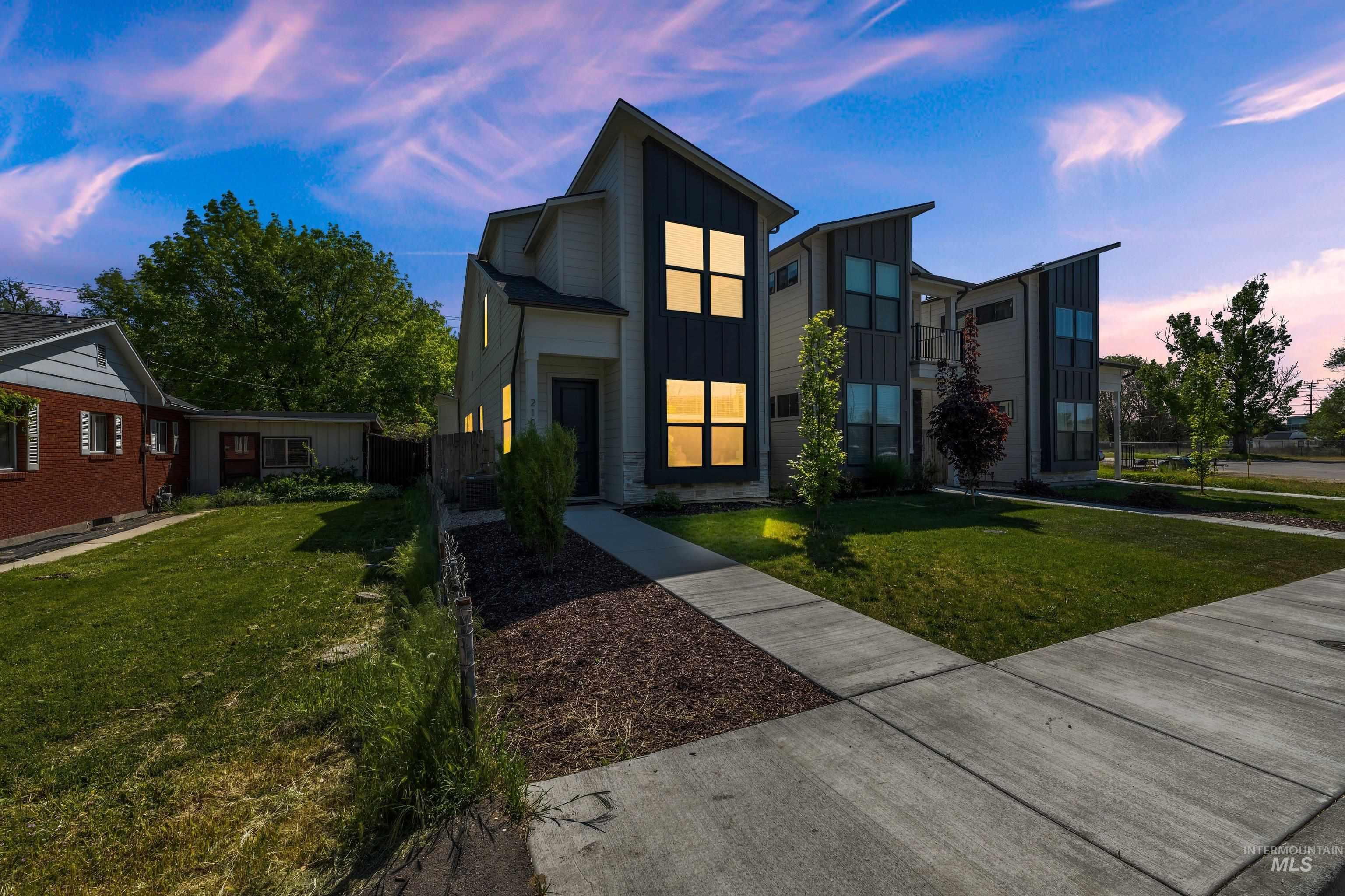 2106 N 35th St, Boise ID 83703