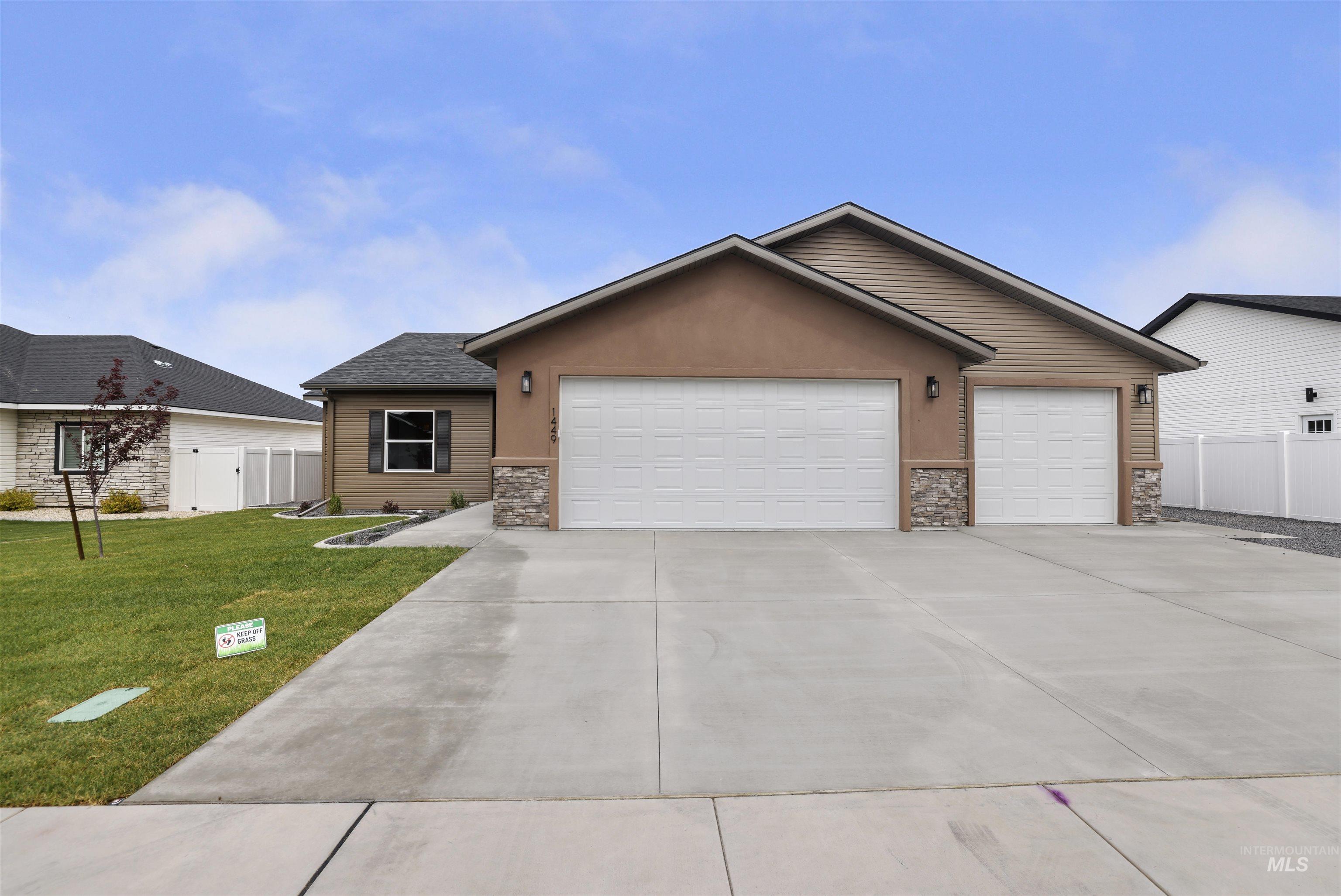 1449 Golden Pheasant Dr, Twin Falls ID 83301