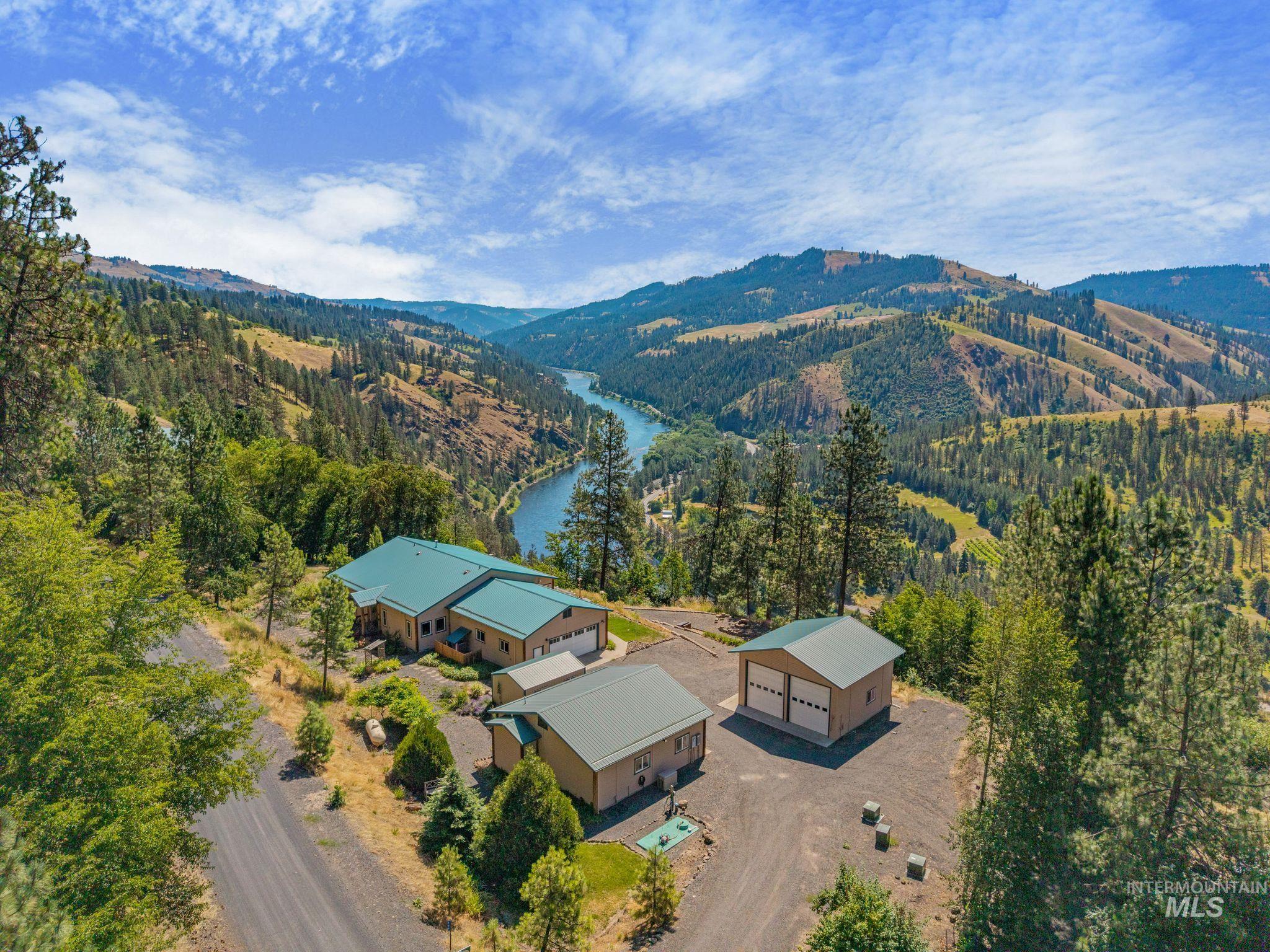 809 River Pointe Lane, Lenore ID 83541