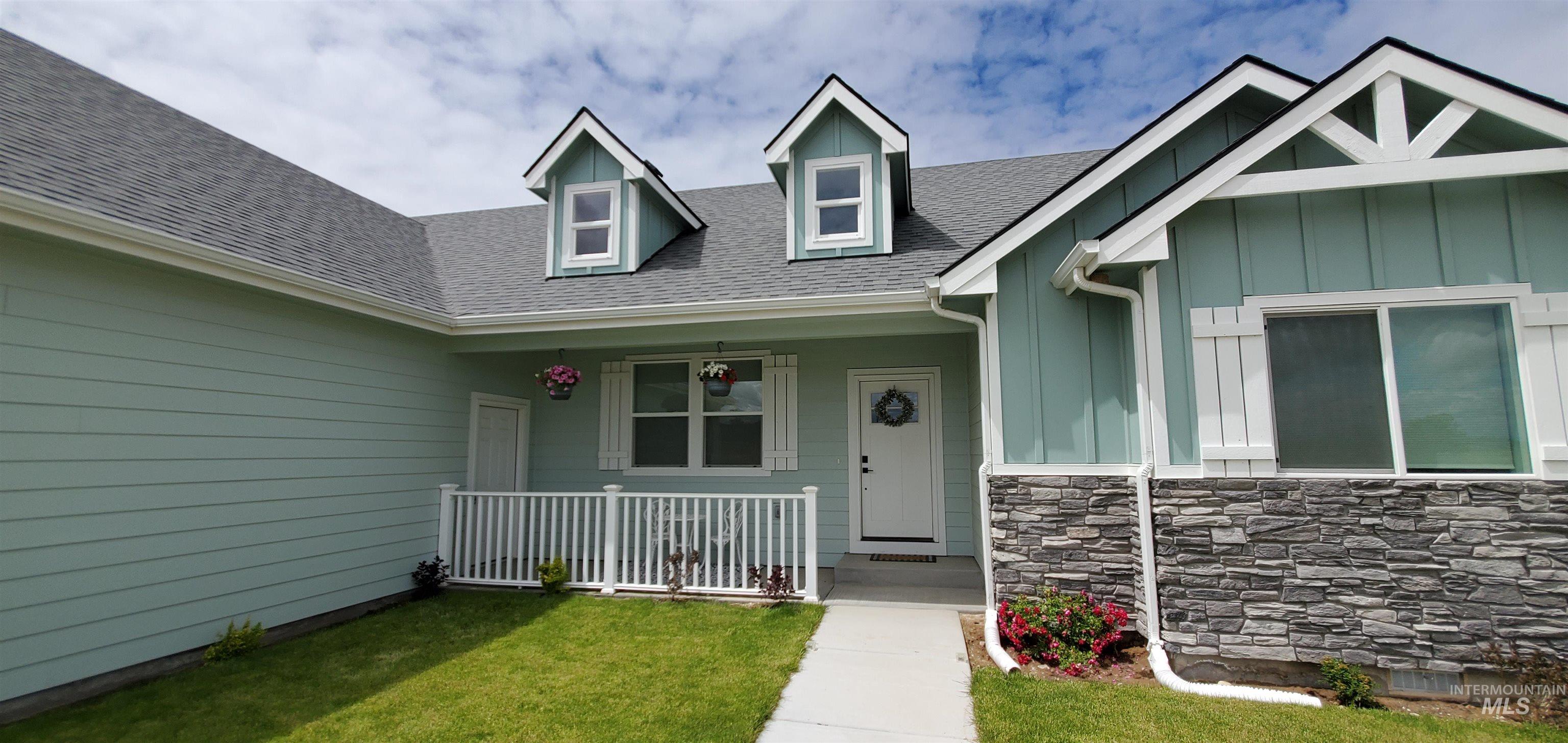 9279 Rolling Hills Ct, Nampa ID 83686