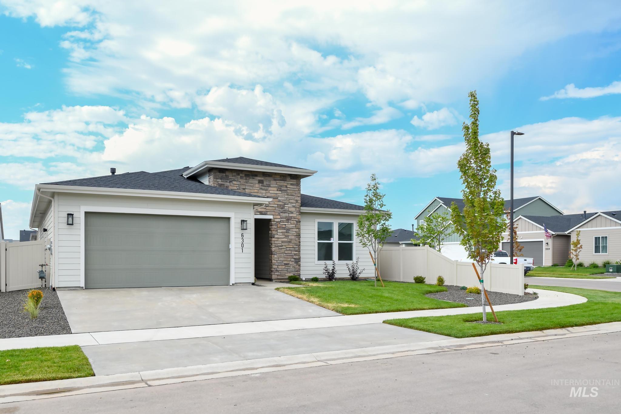 6301 W Snow Currant St, Meridian ID 83646