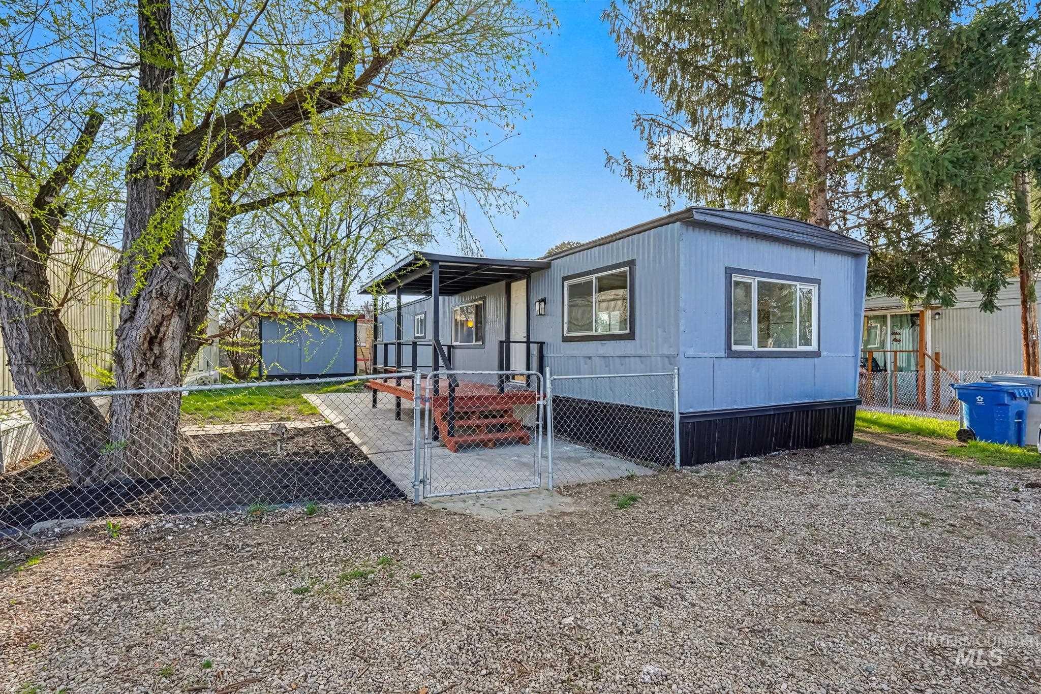 415 E 44th St # 9, Garden City ID 83714
