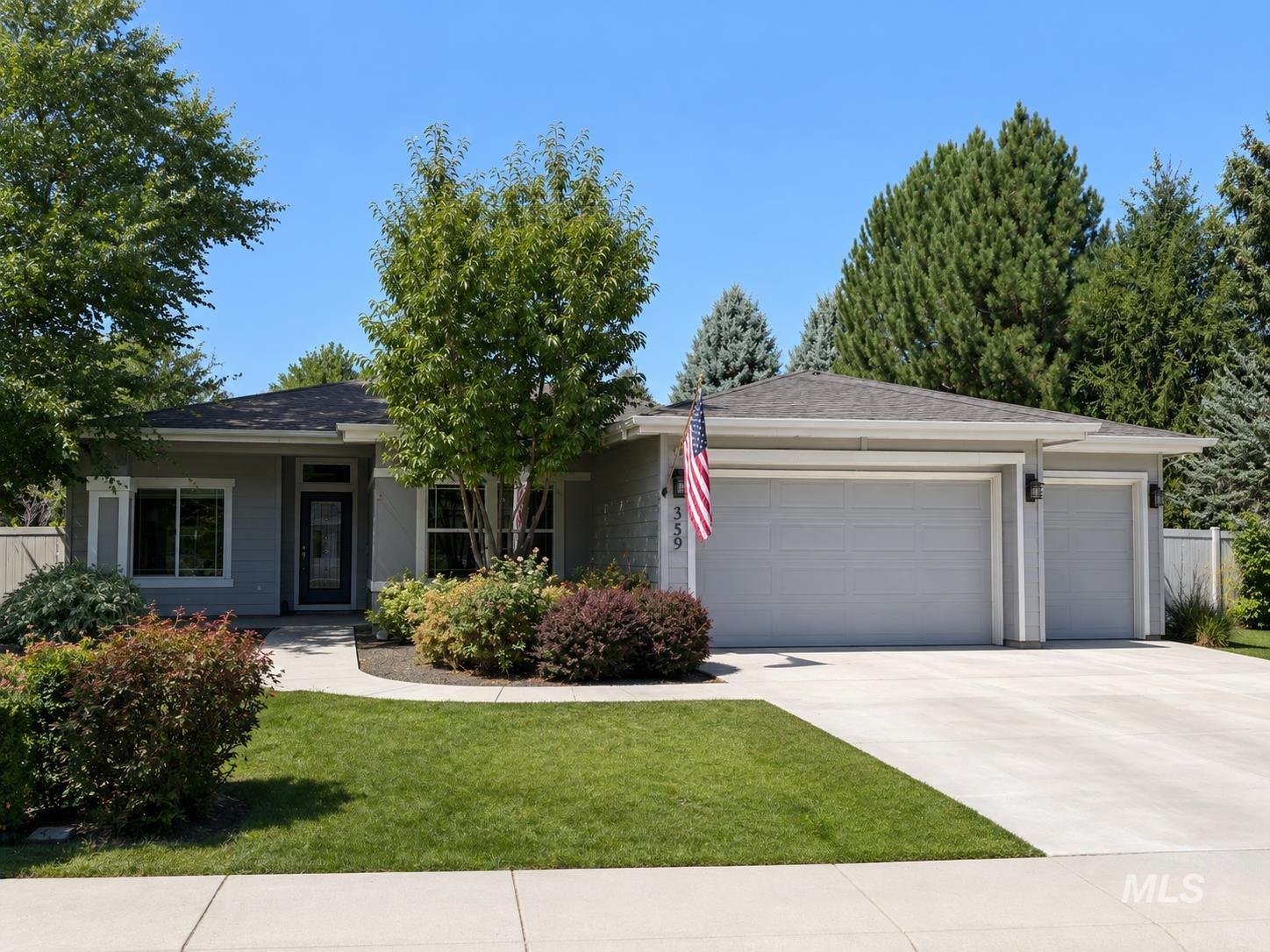 359 N Vandries Way, Eagle ID 83616