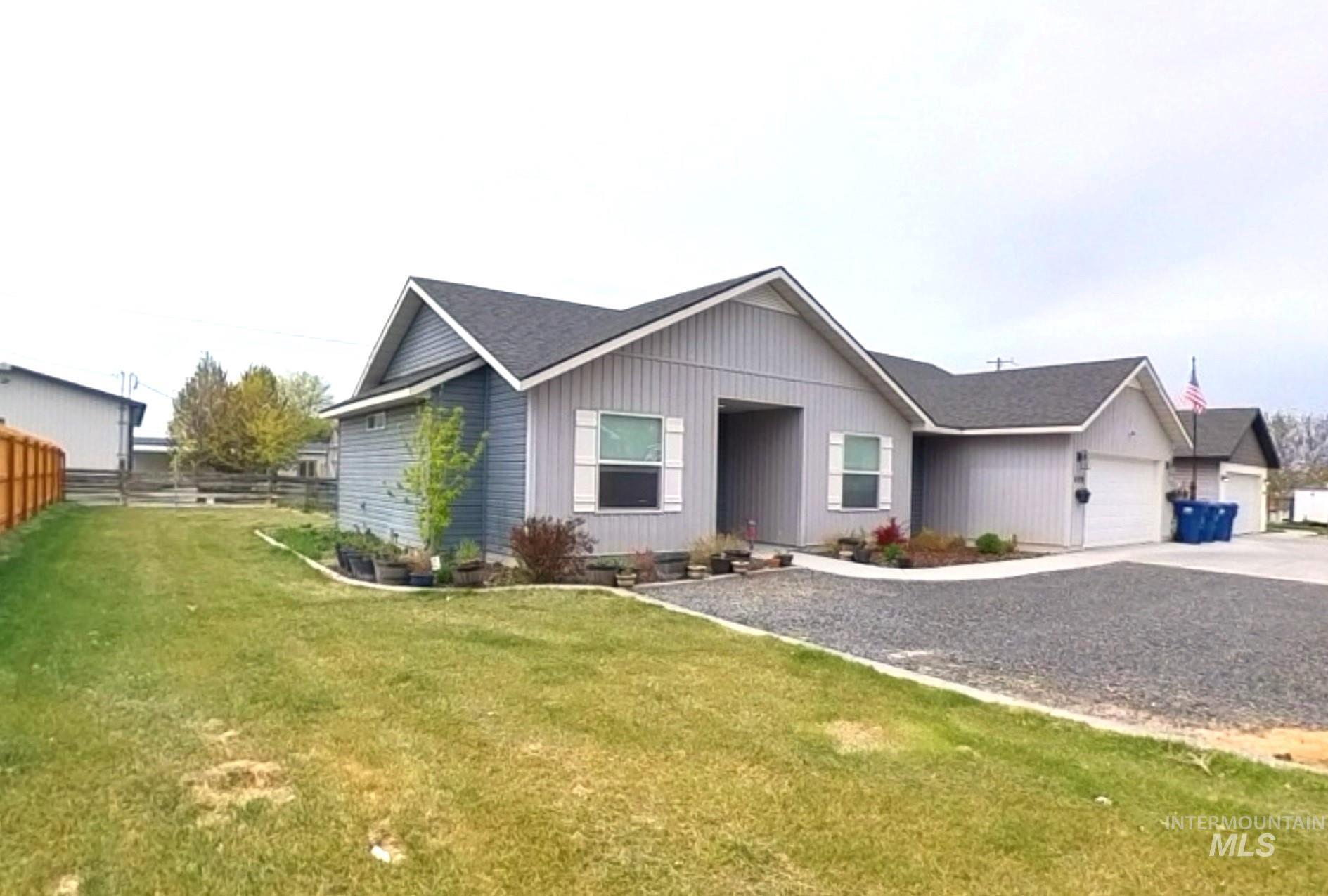 808 Adell Ave, Filer ID 83328