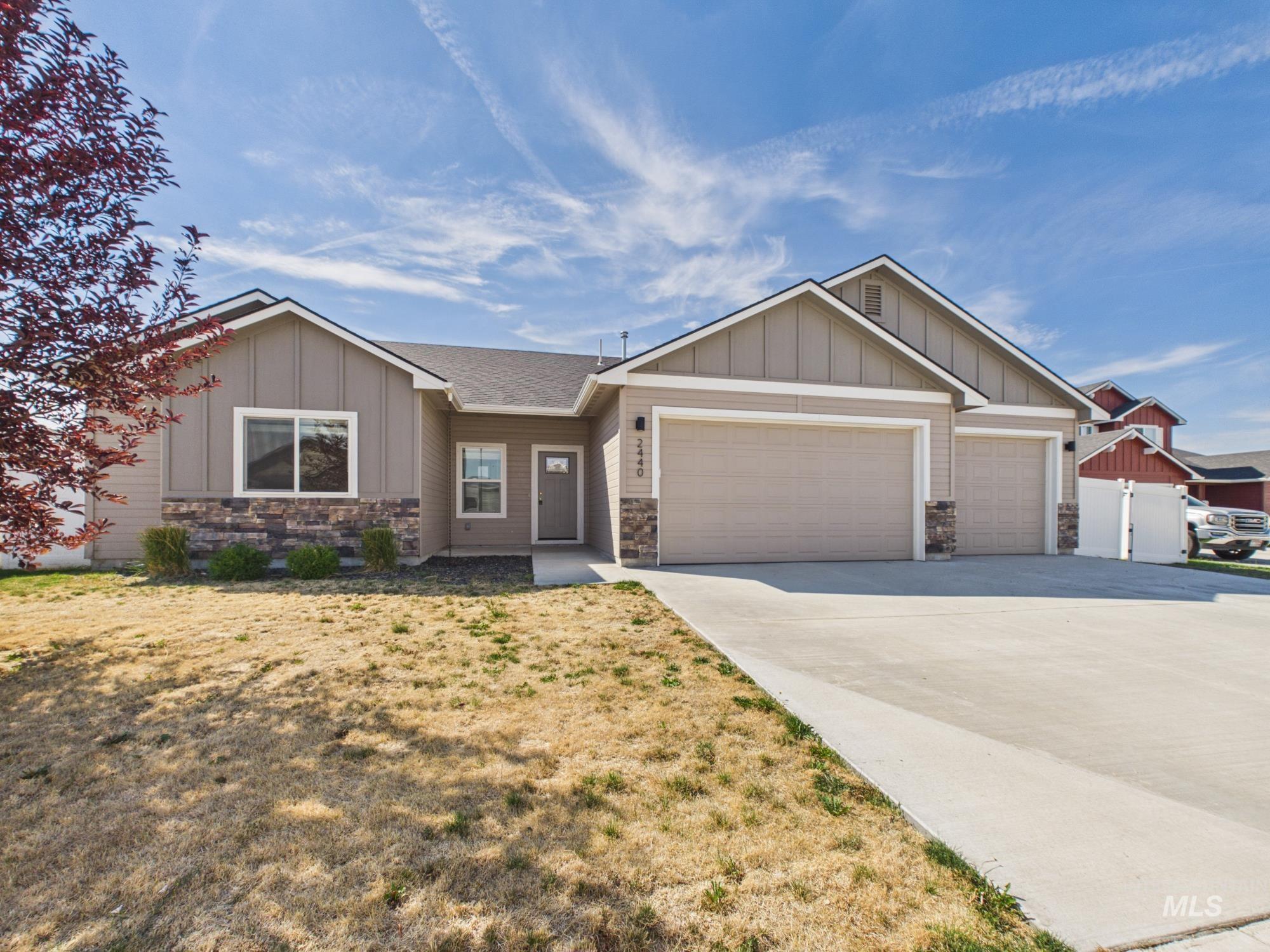 2440 Torrey Pines Ct, Payette ID 83661