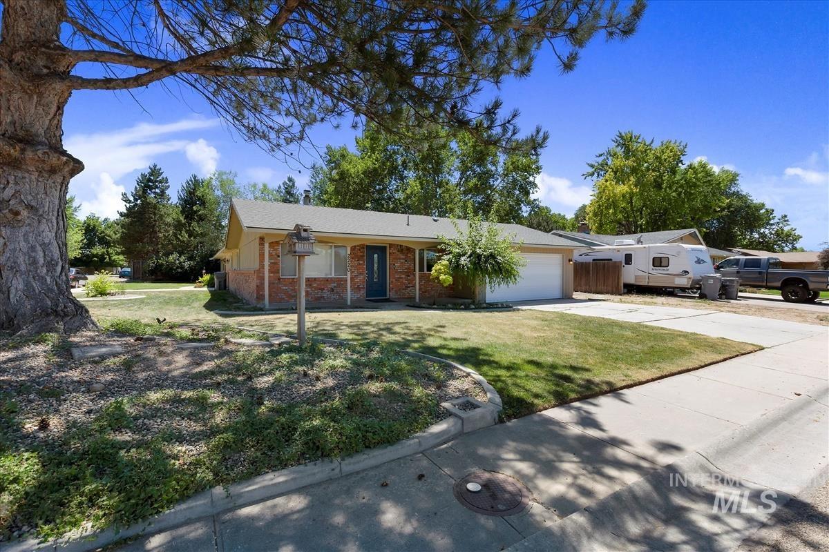 2220 Big Sky St, Caldwell ID 83605