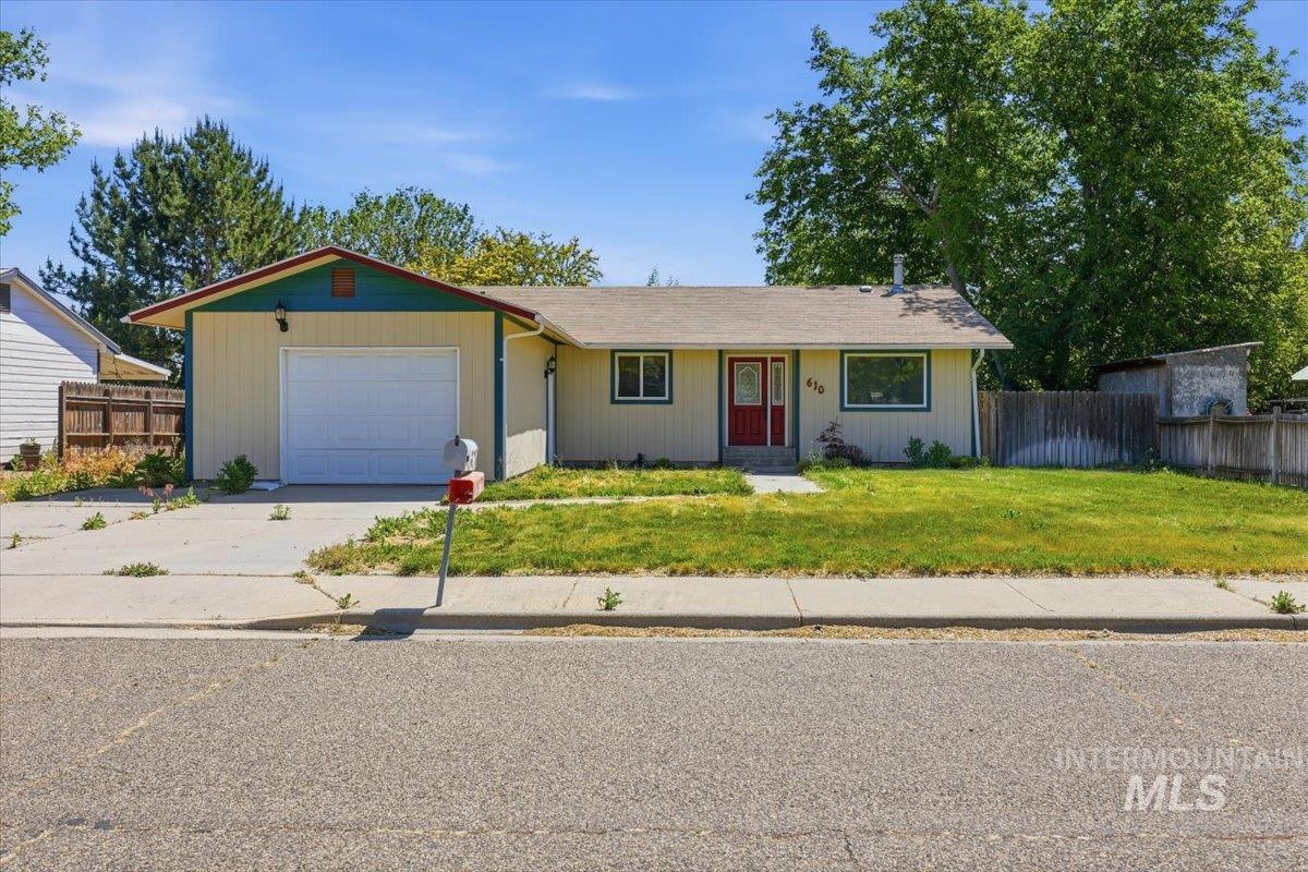 610 NW 16th Street, Ontario OR 97914