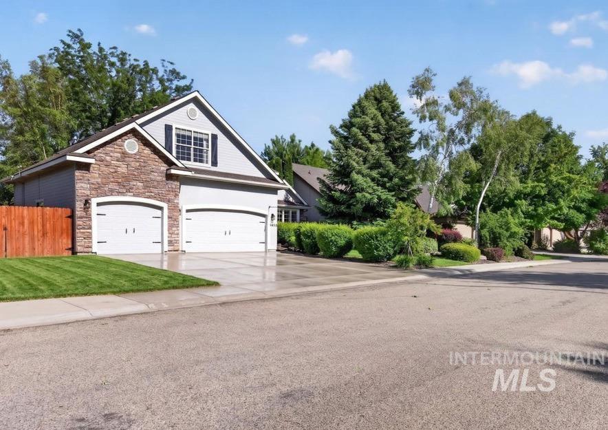 2910 S Mayflower Way, Boise ID 83709