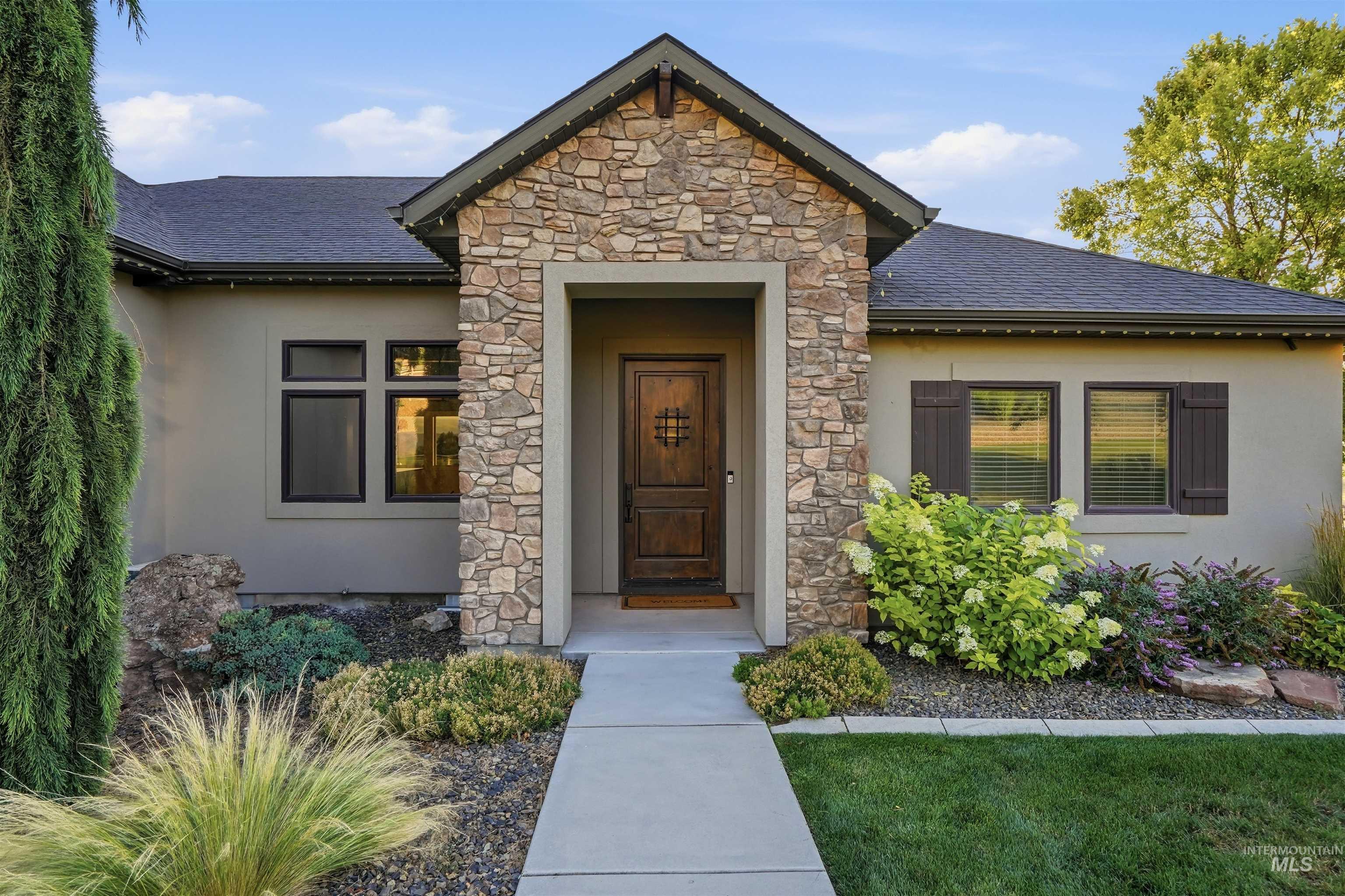 11223 West River Road, Caldwell ID 83607