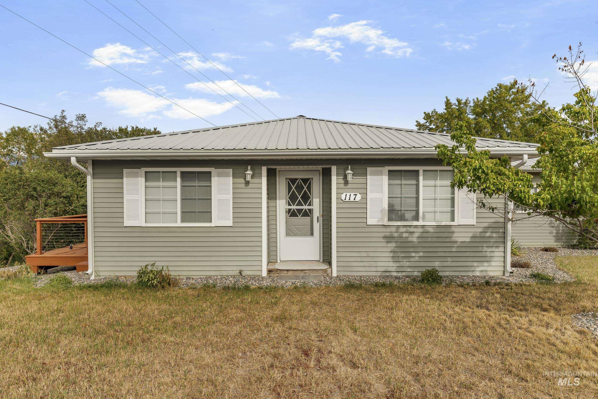 117 Lafayette Ave, Salmon ID 83467