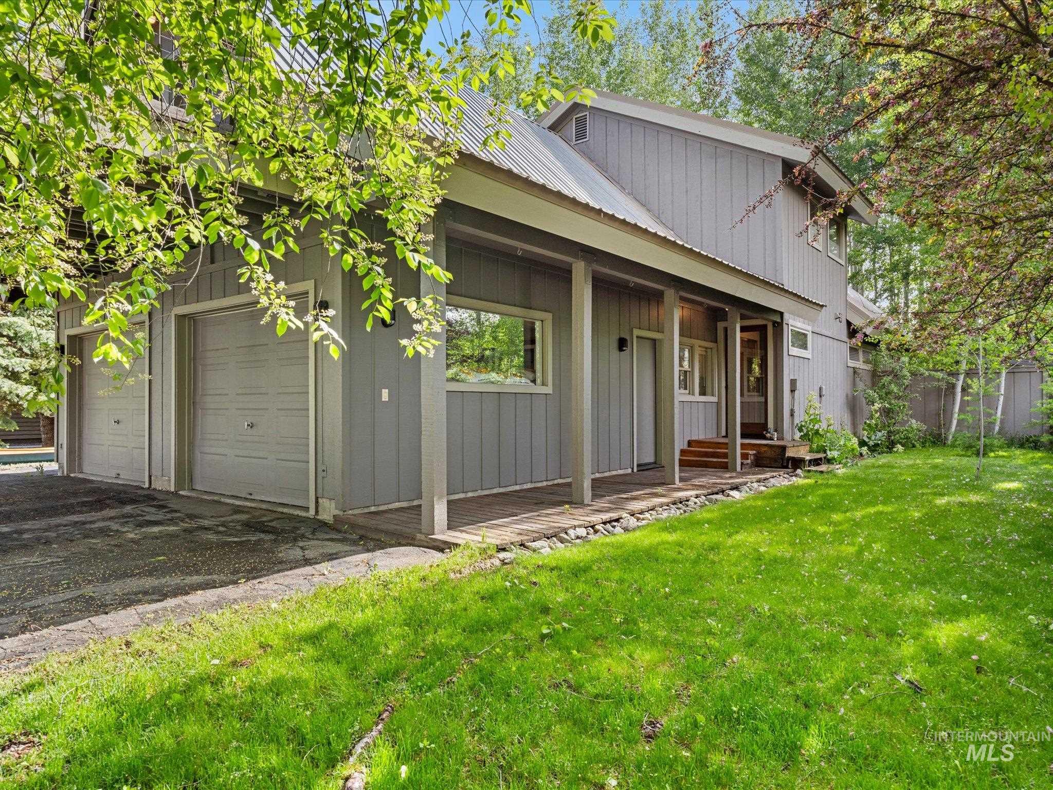 1658 Timber Cir, McCall ID 83638