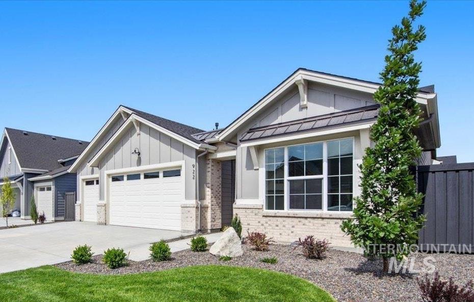 922 E Crescendo St, Meridian ID 83642