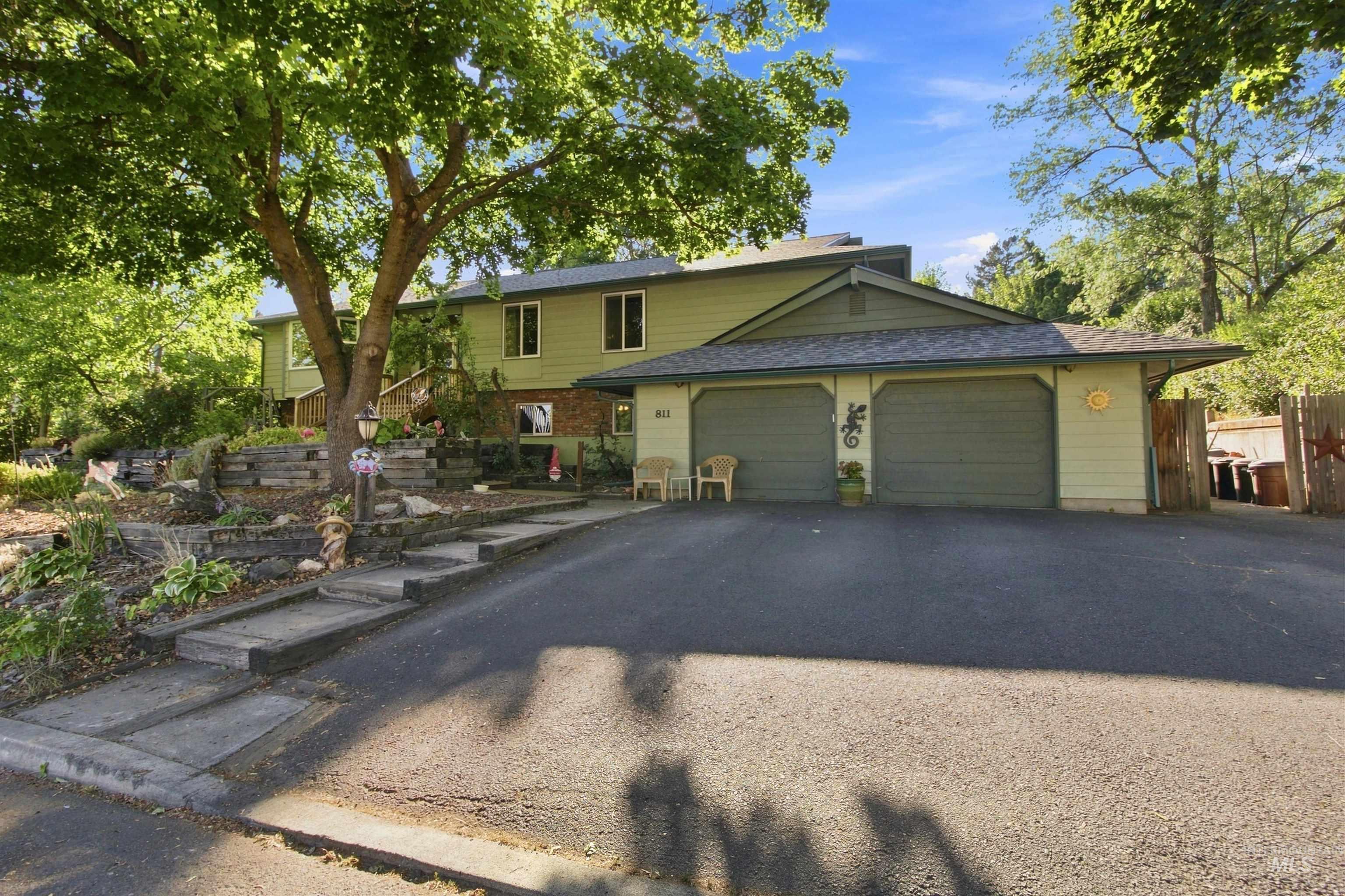 811 N Grant St., Moscow ID 83843