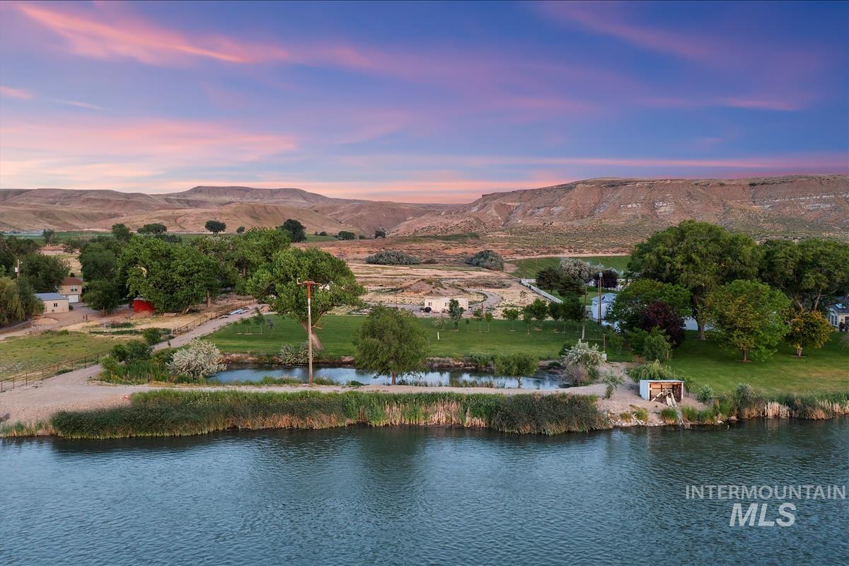 1768 Hwy 201, Adrian OR 97901