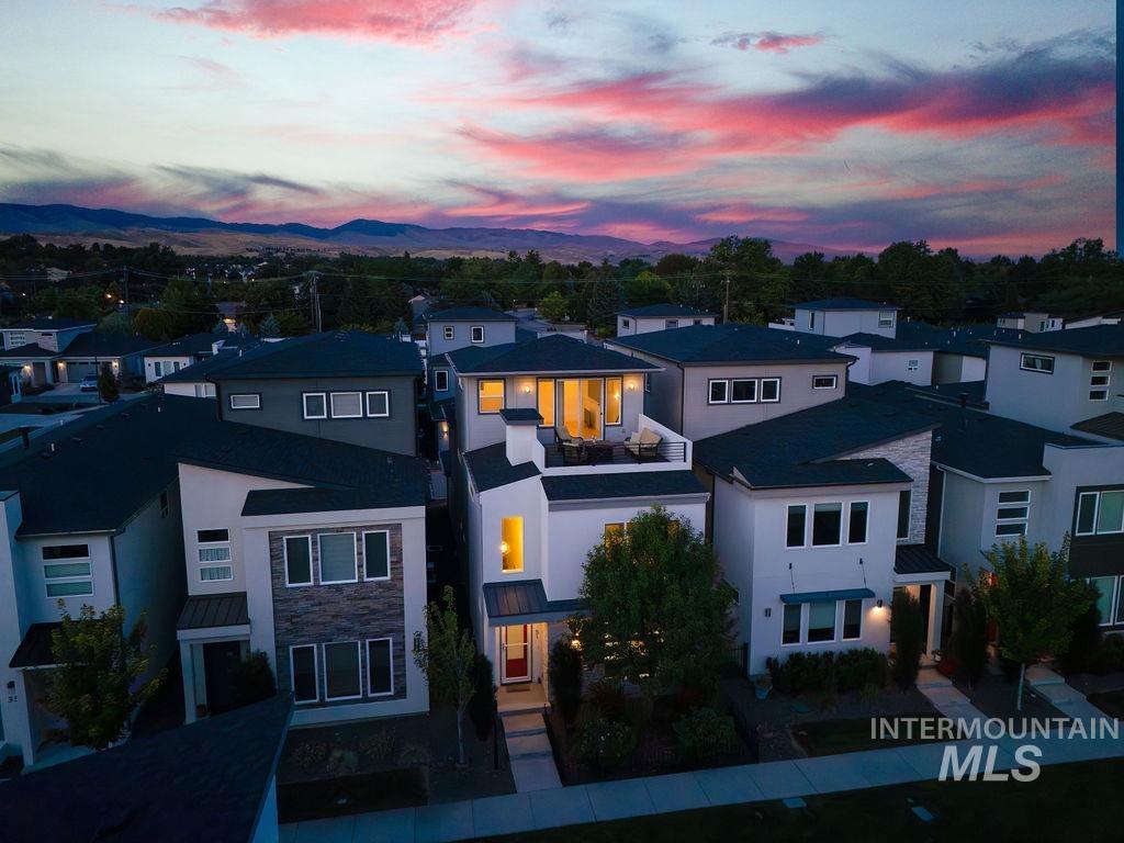 51 S Crestview Ave, Eagle ID 83616