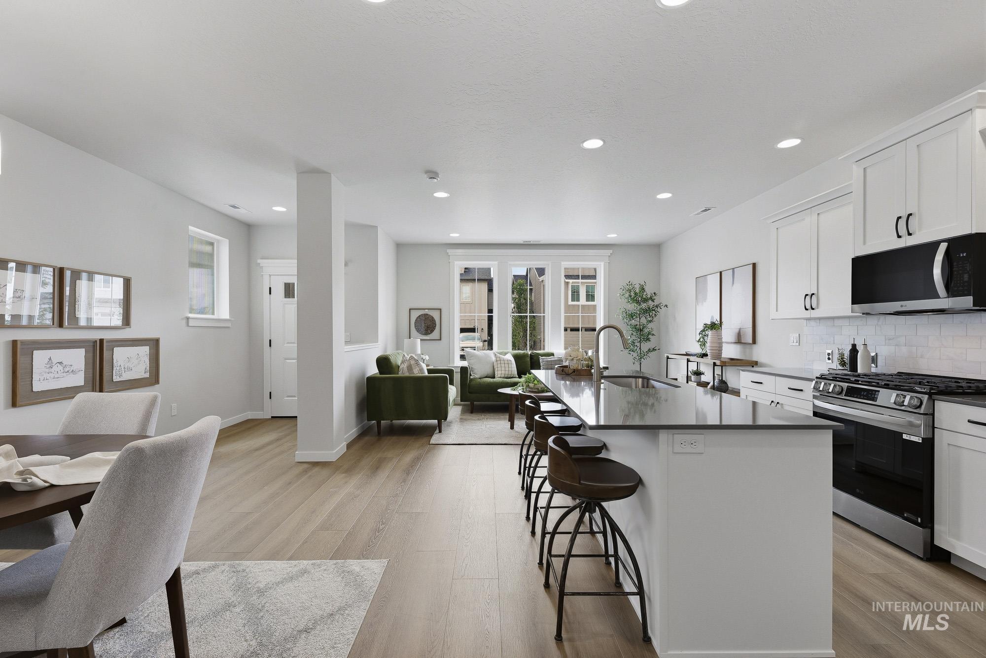 406 N Fritts Ave, Meridian ID 83642