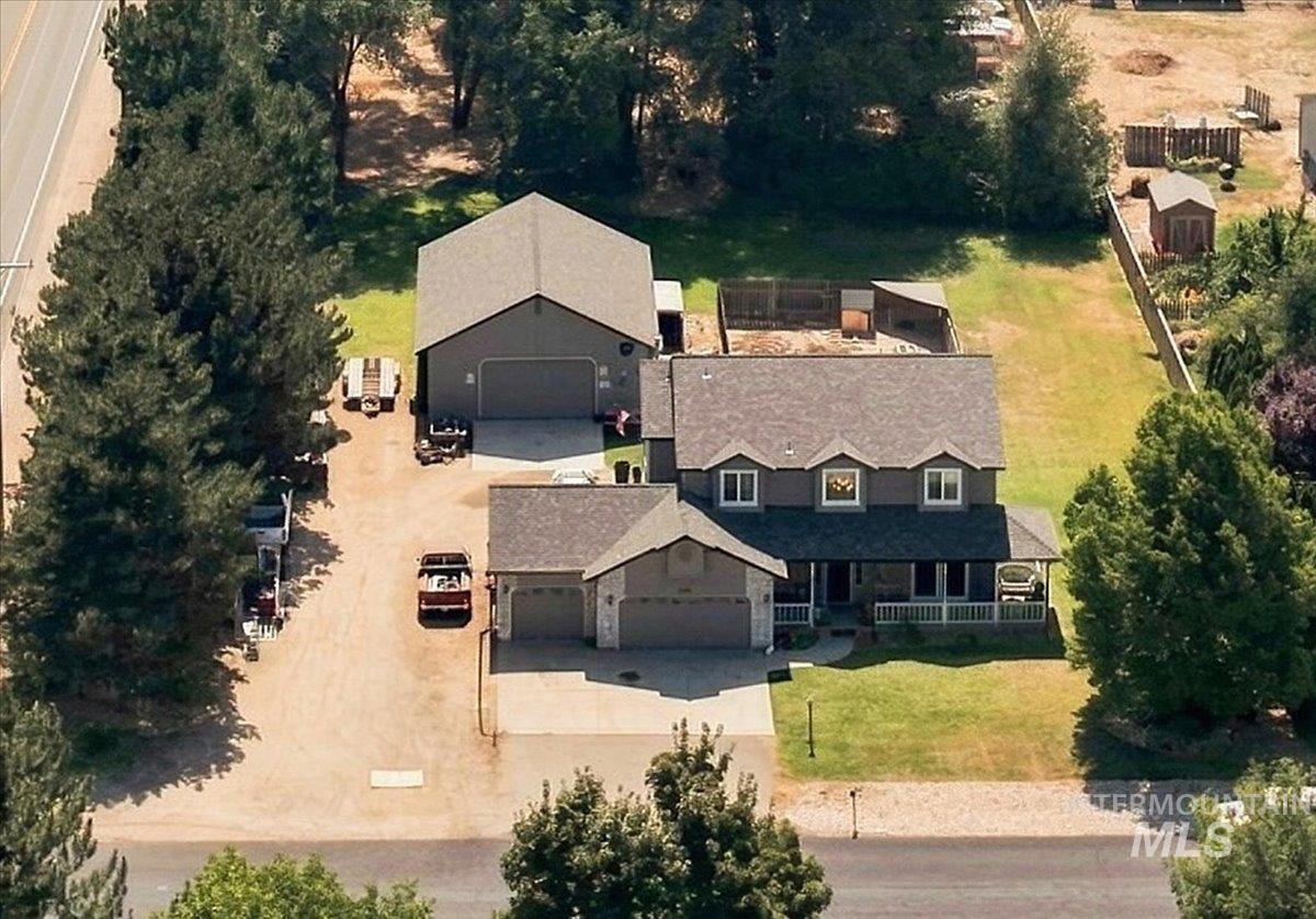 5025 Blue Jay Loop, Nampa ID 83687