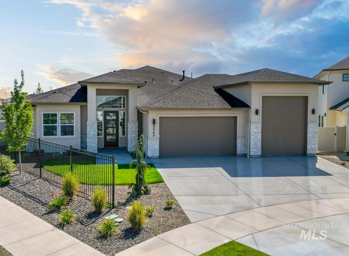 9542 S Green Cottage Ave, Kuna ID 83634