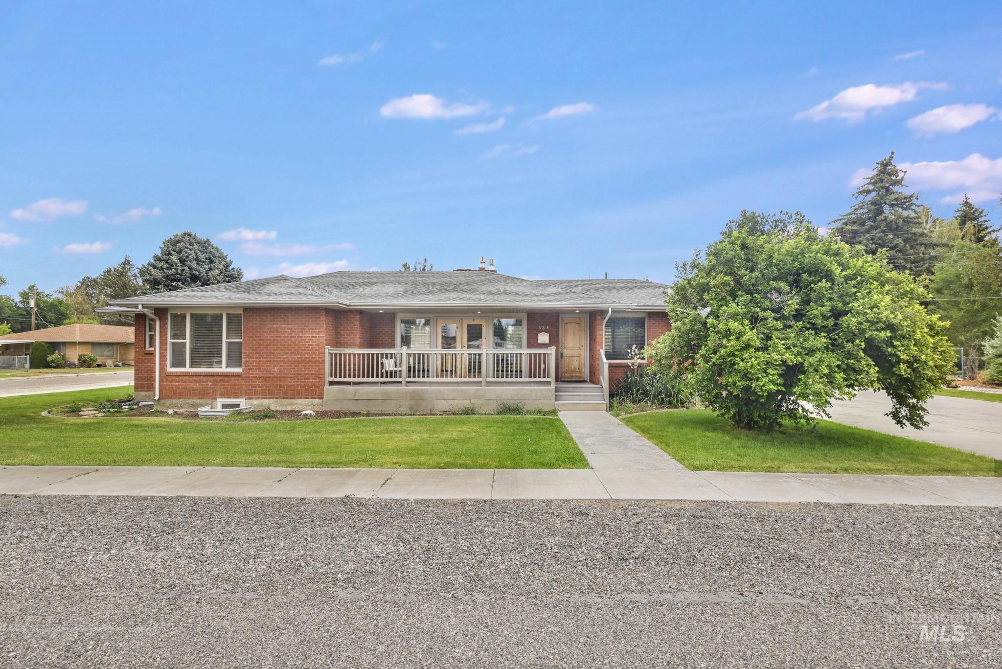 534 16th St, Rupert ID 83350