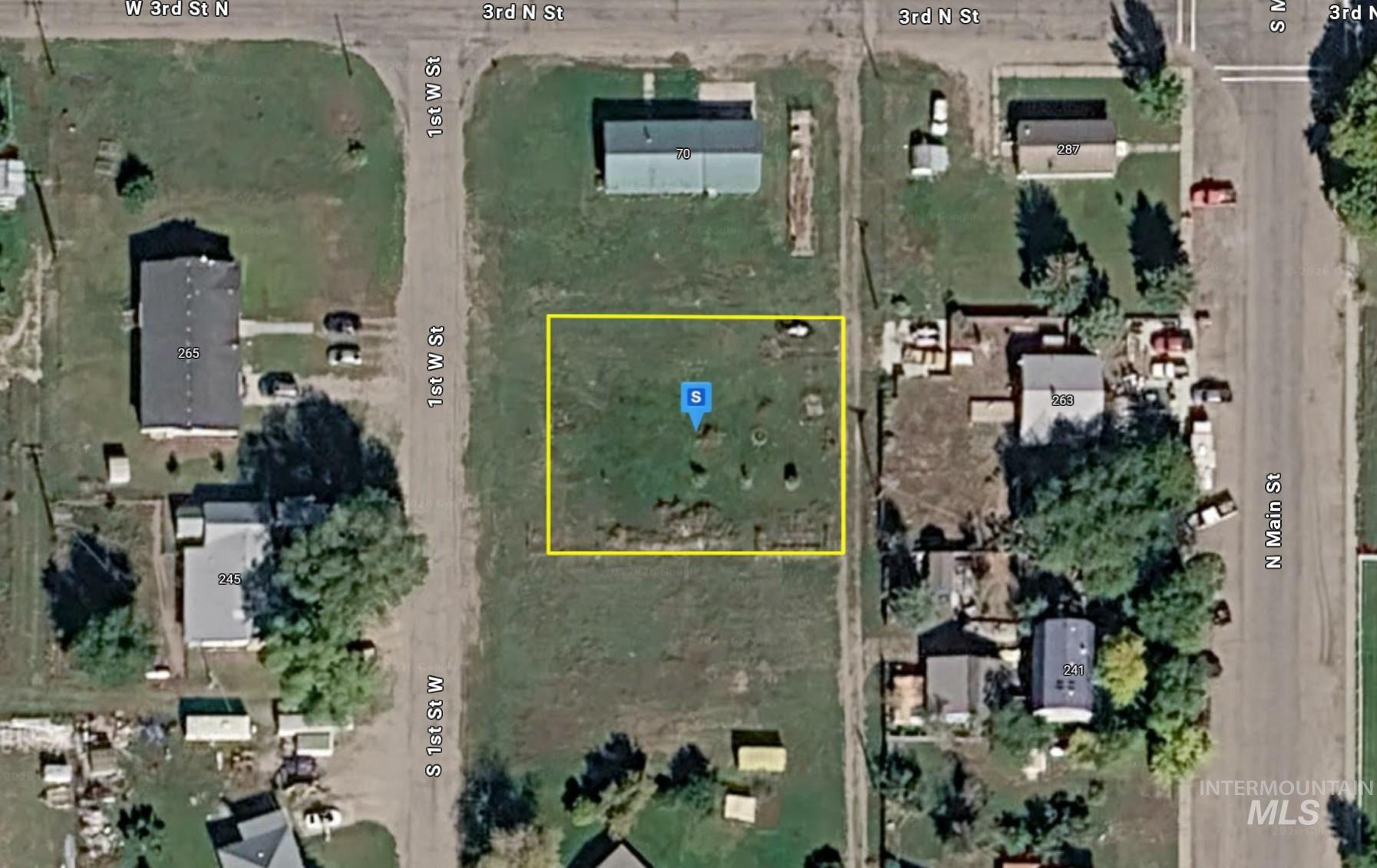 240 1st W St, Downey ID 83234