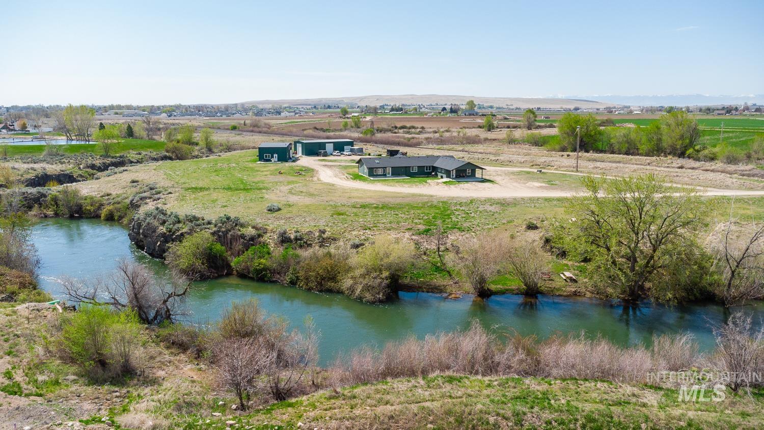 1300 N Big Tree Ln, Kuna ID 83634